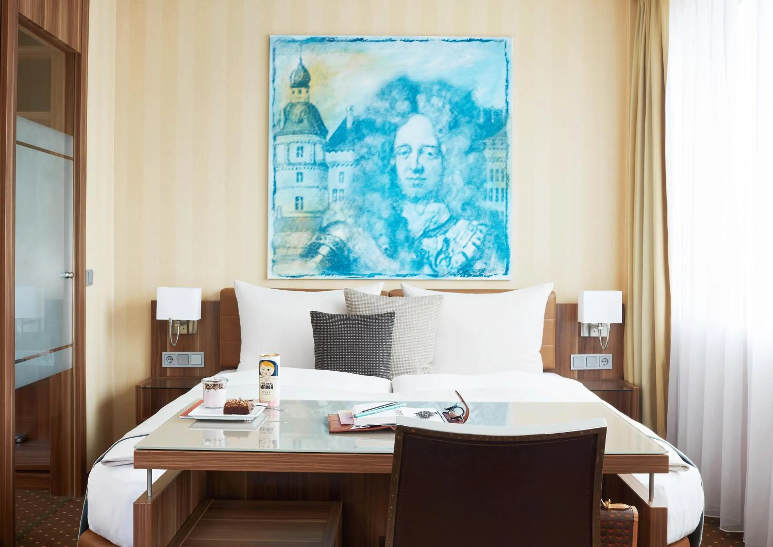 Deluxe Double Room in Living Hotel Düsseldorf