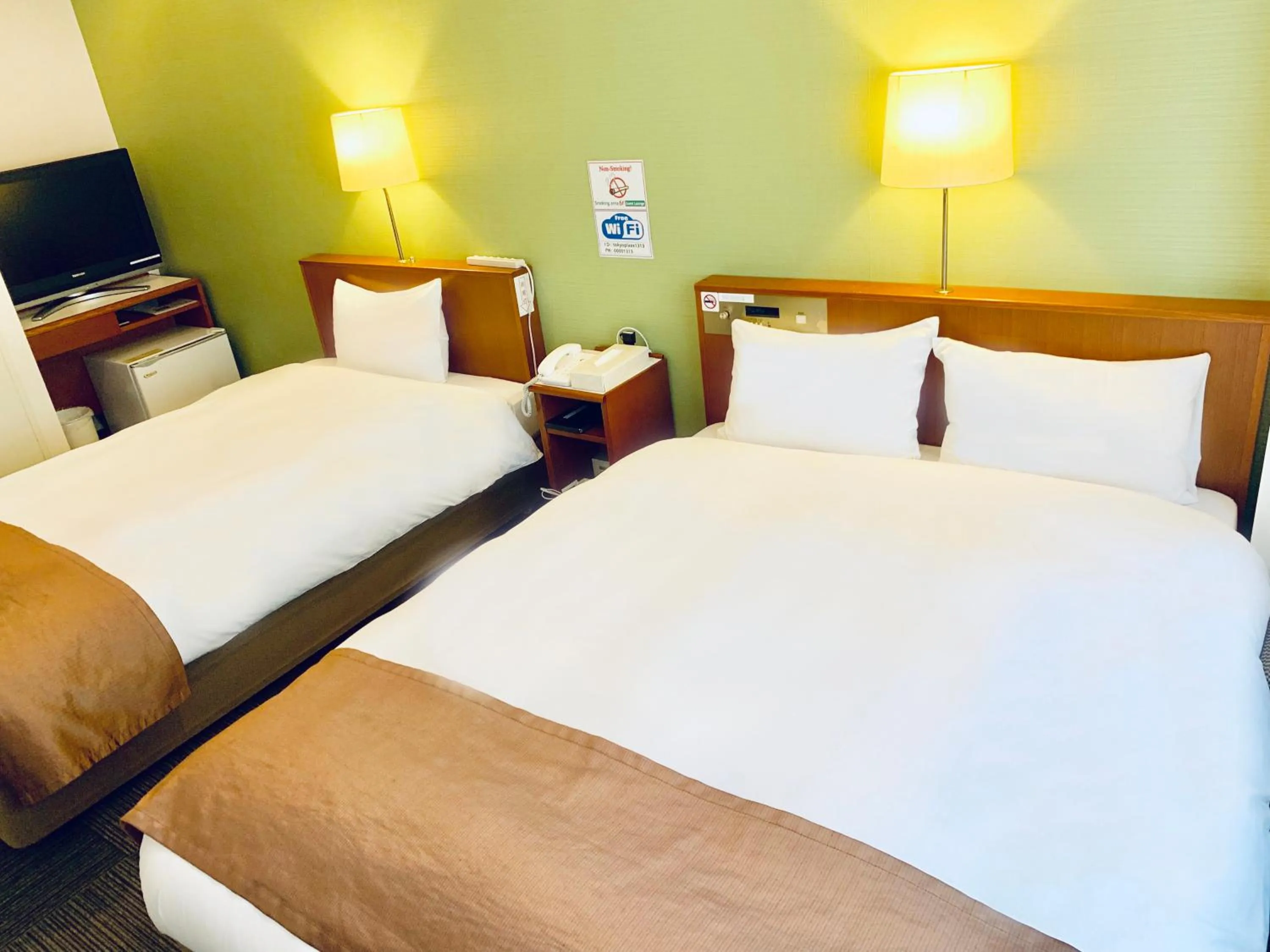 Twin Room Type B - Late Check In(22:00～） in Tokyo Plaza Hotel