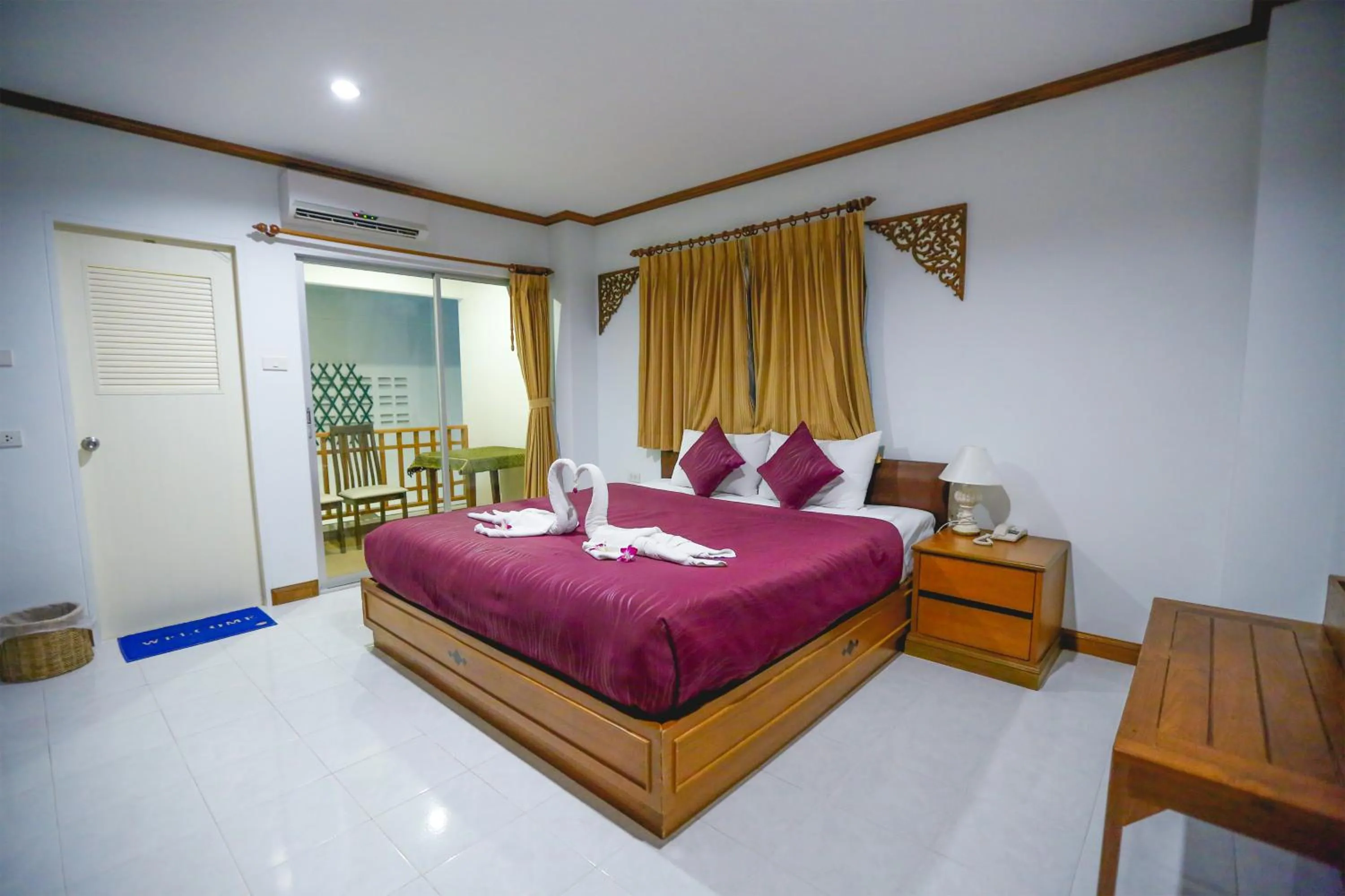 Superior Double Room in Hua Hin White Villa Hotel - SHA Certified