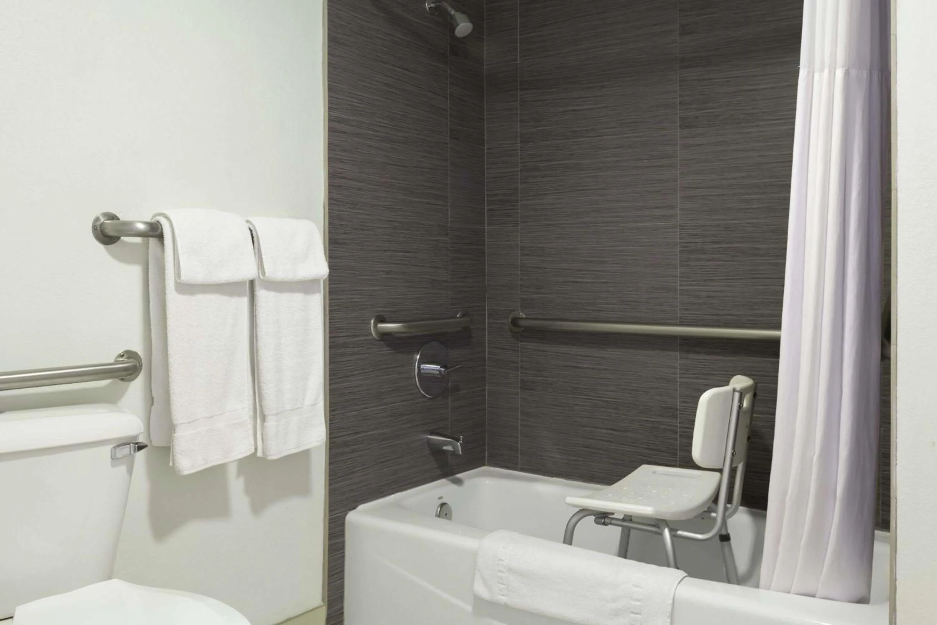 Double Room - Disability Access/Non-Smoking in Days Inn by Wyndham Downey