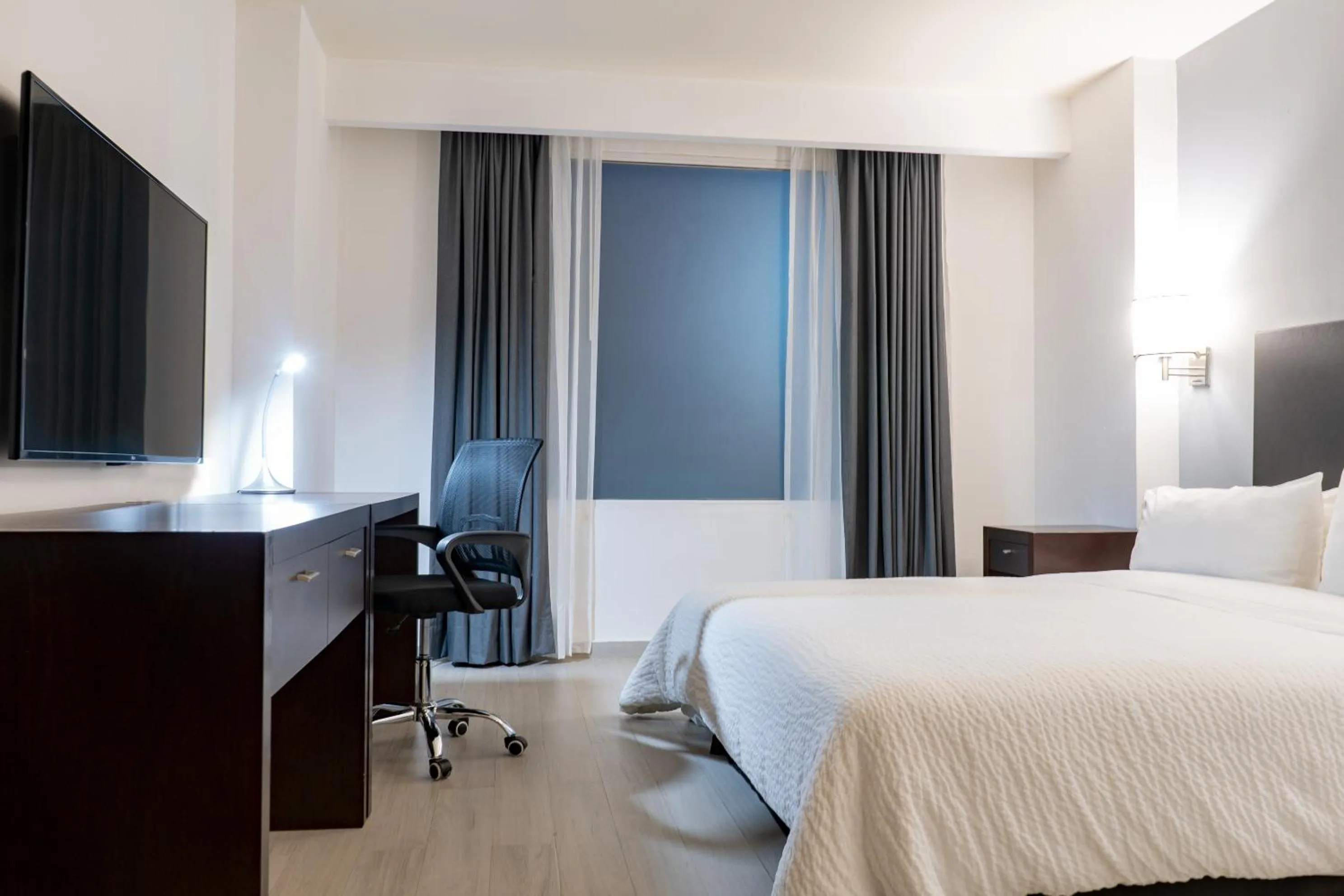 King Room in Fiesta Inn Tepic