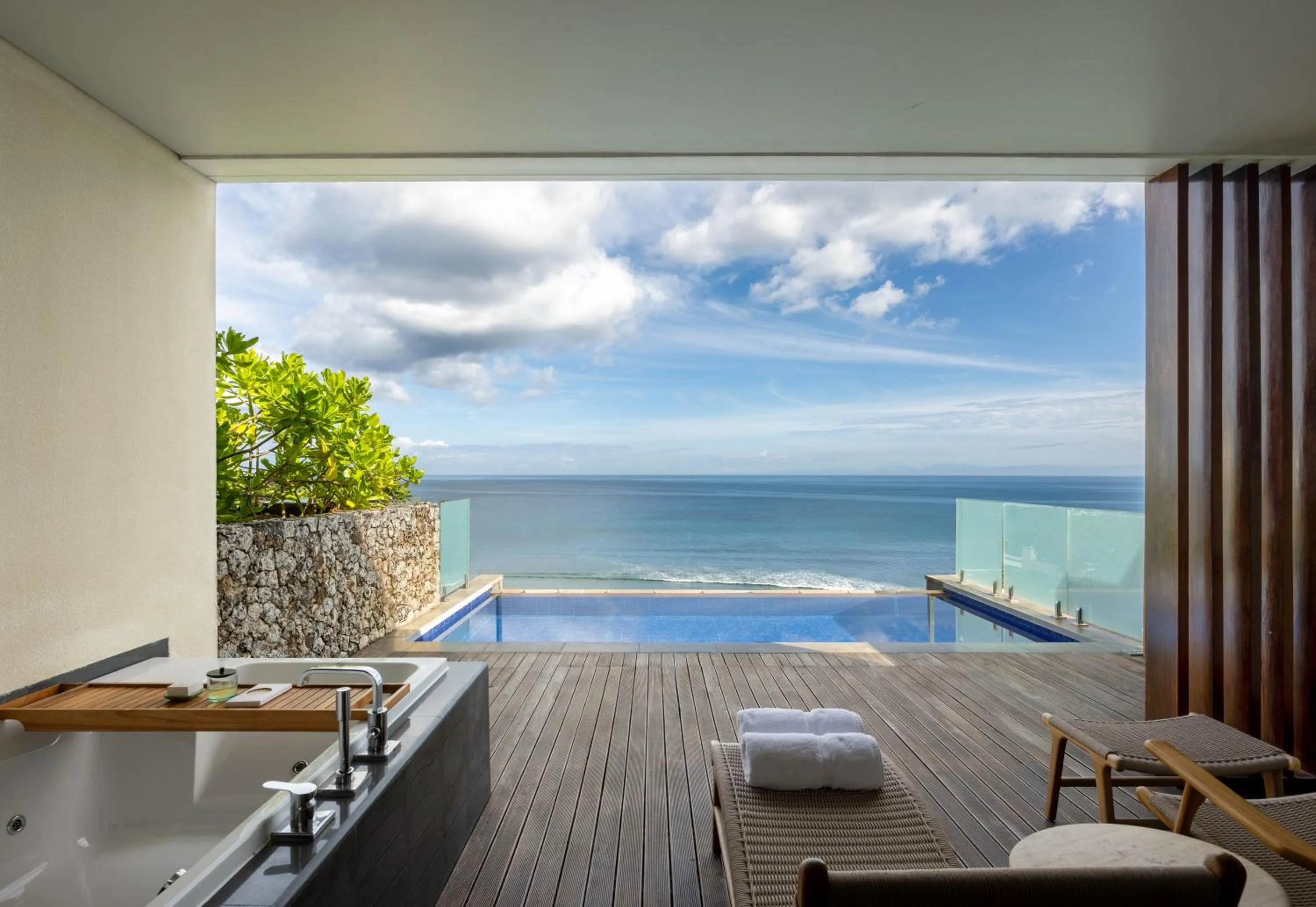 Suite with Private Pool in Anantara Uluwatu Bali Resort