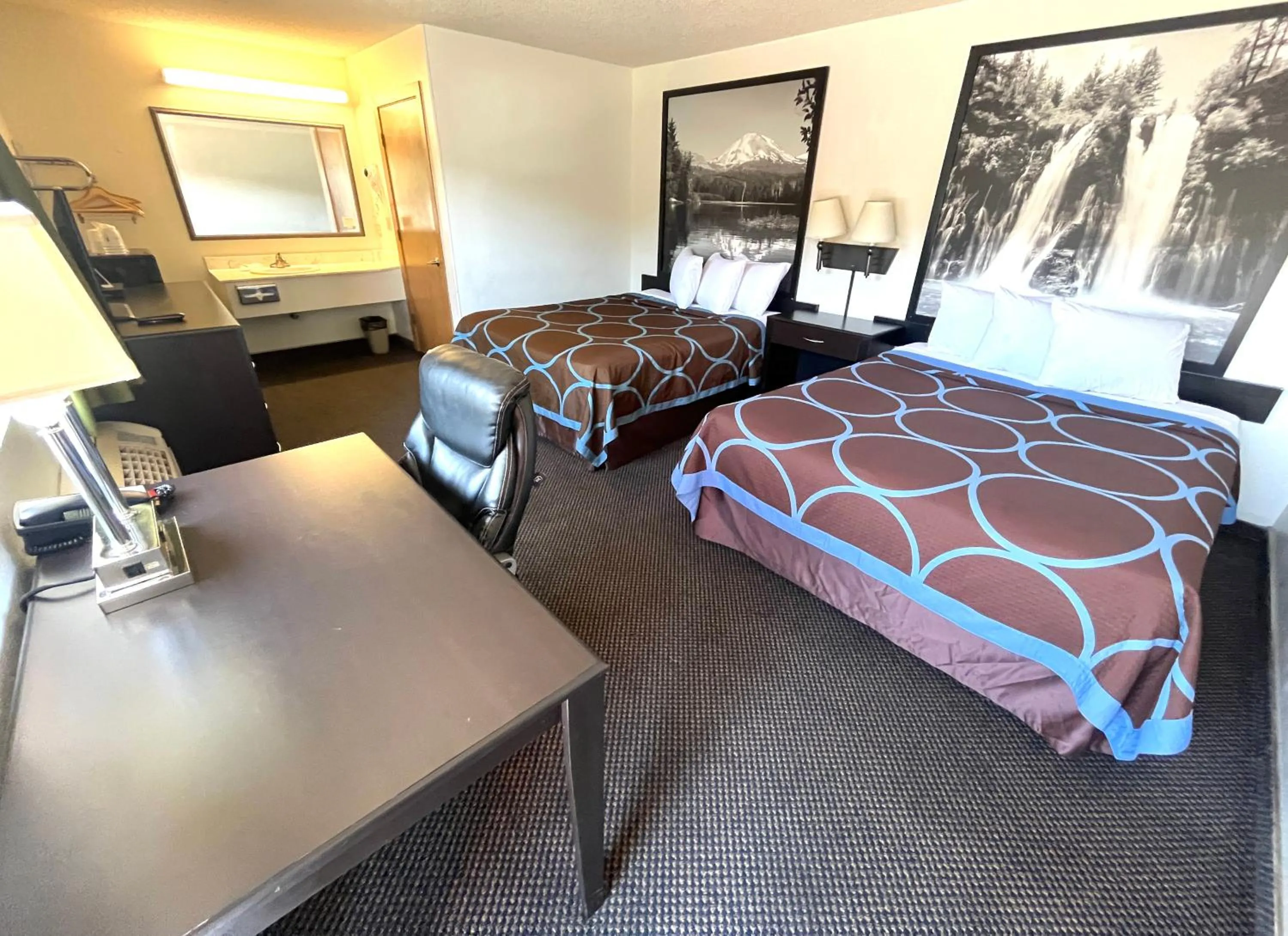 Deluxe Double Room with Two Double Beds - Disability Access - Non-Smoking in Super 8 by Wyndham Red Bluff