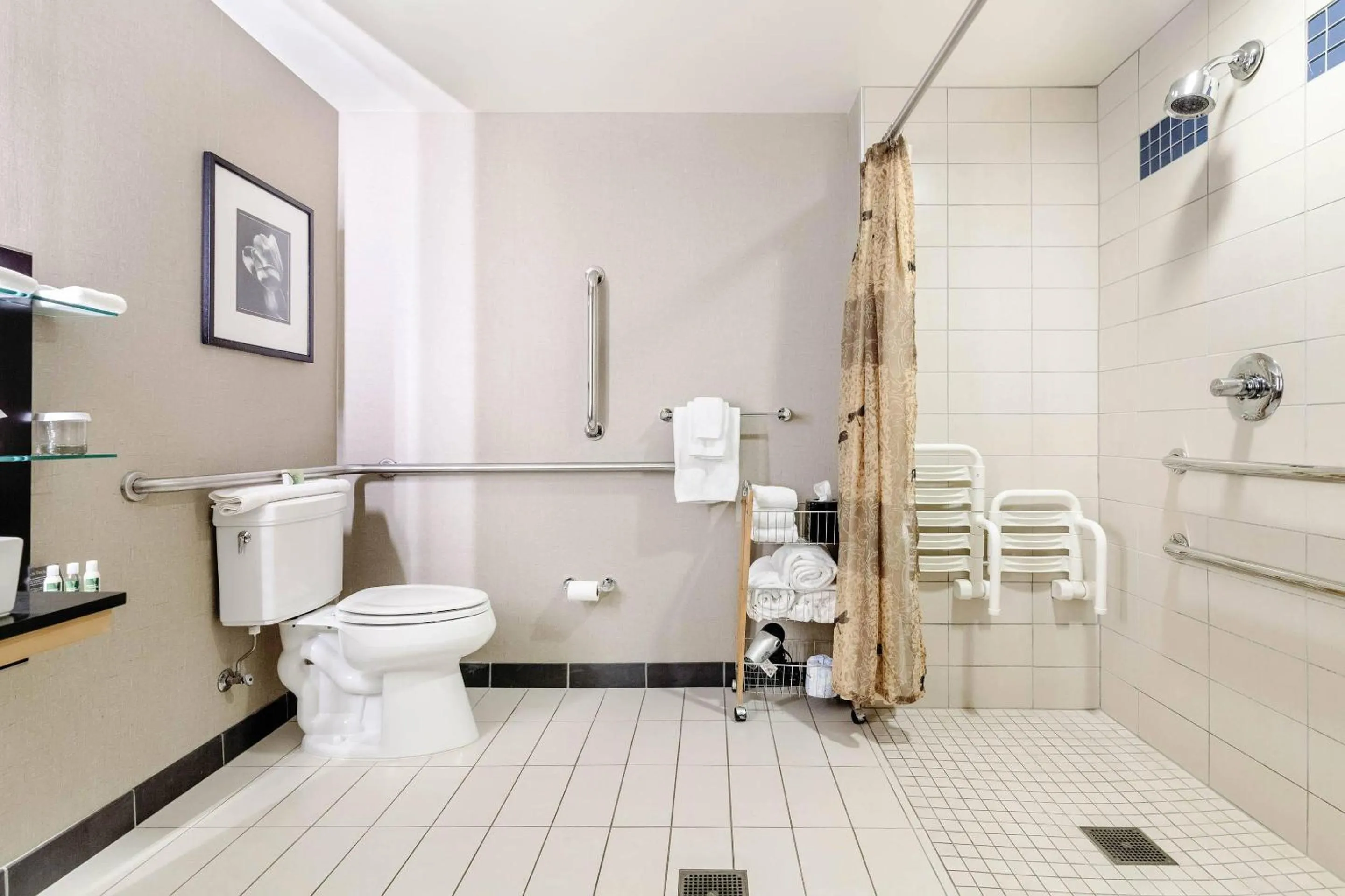 Queen Room with Two Queen Beds - Accessible/Non-Smoking  in Cambria Hotel Pittsburgh - Downtown