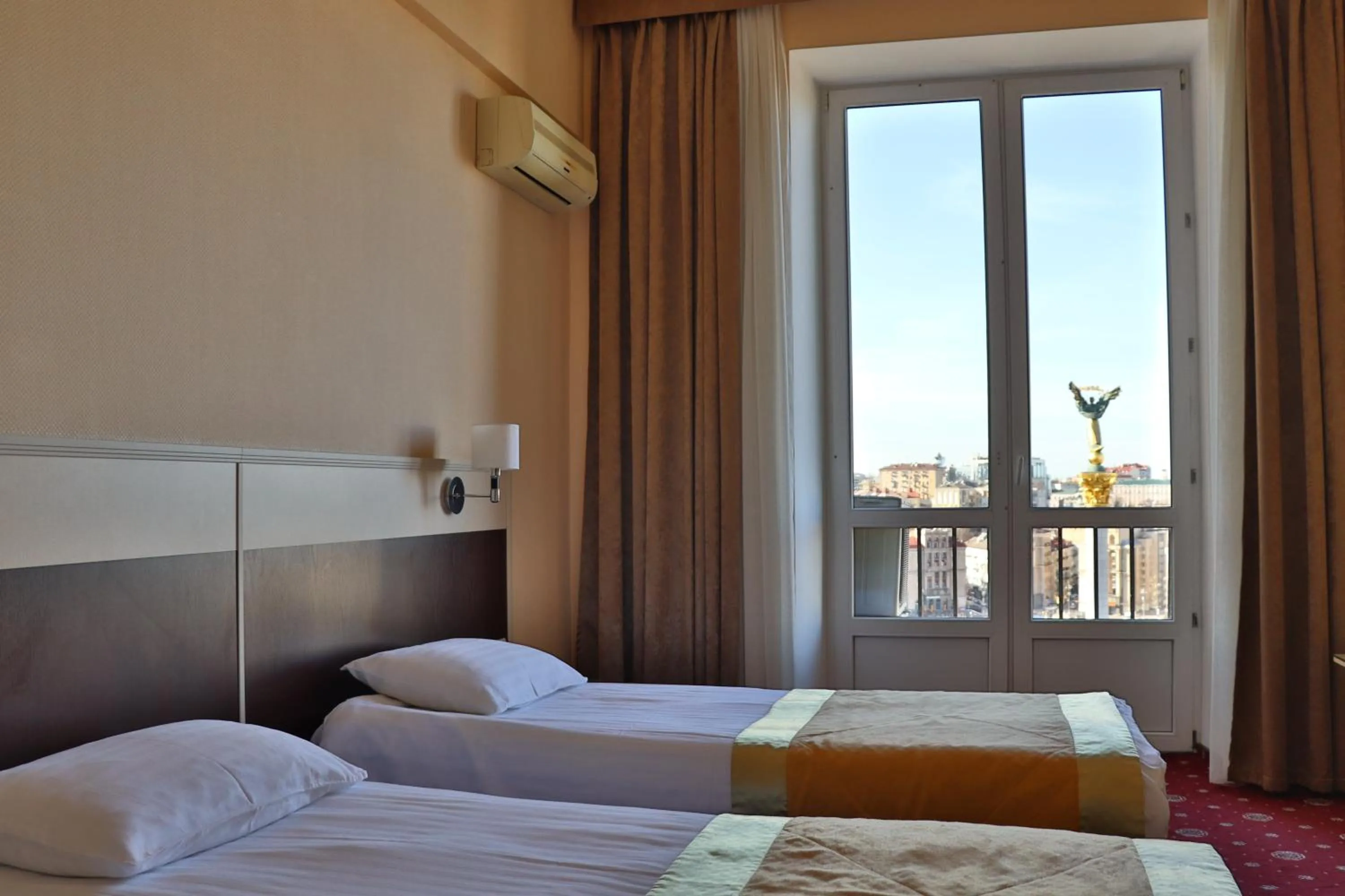 Twin Room with City View - single occupancy in Ukraine Hotel