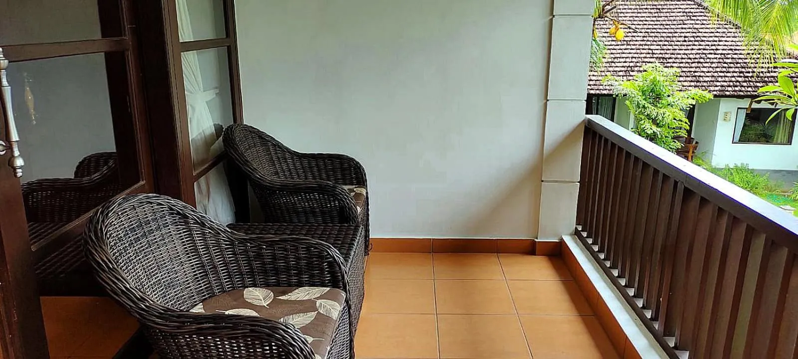 Deluxe Room in Liberty Dive Resort