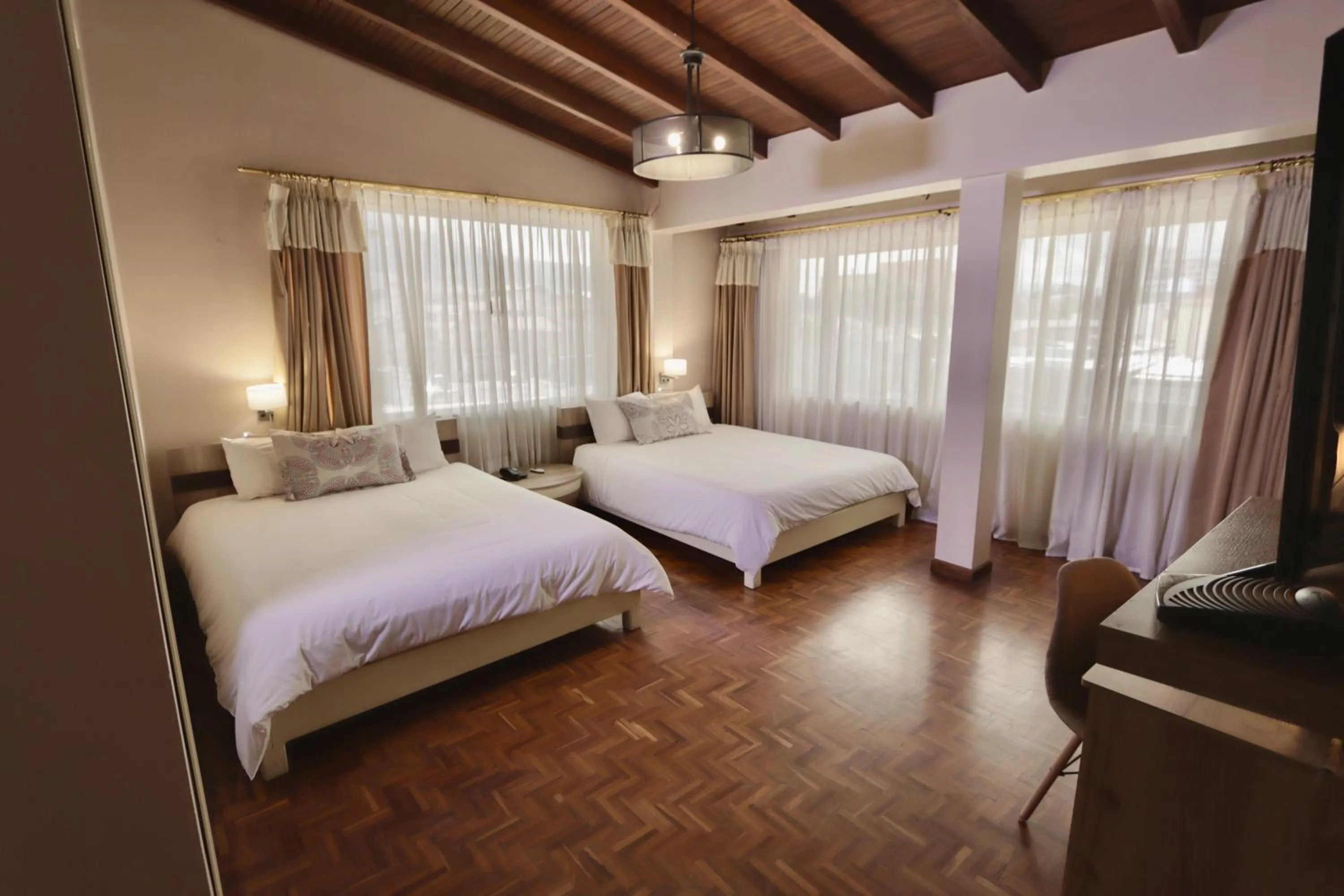 Standard Queen Room with Two Queen Beds in Hotel Sandmelis