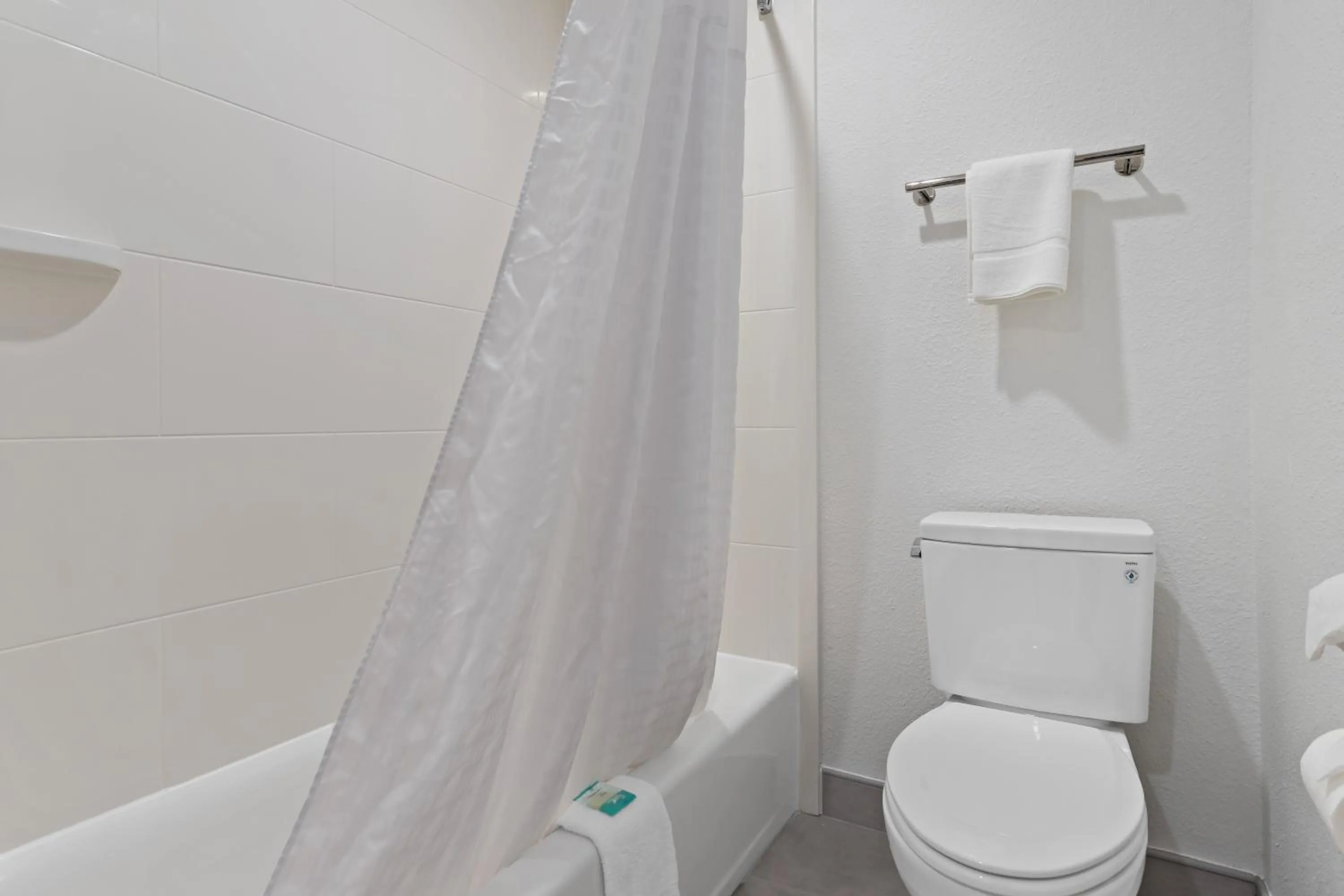 King Suite - Non-Smoking in Baymont by Wyndham Beaumont