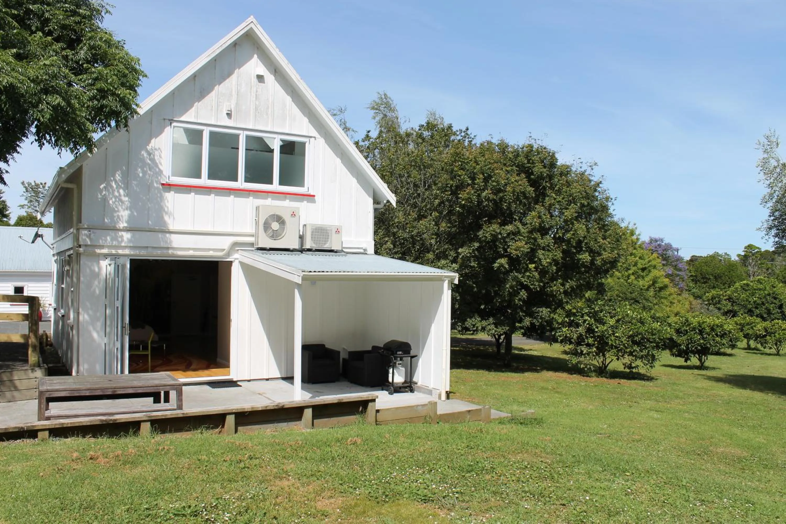 Deluxe King Studio in Lupton Lodge