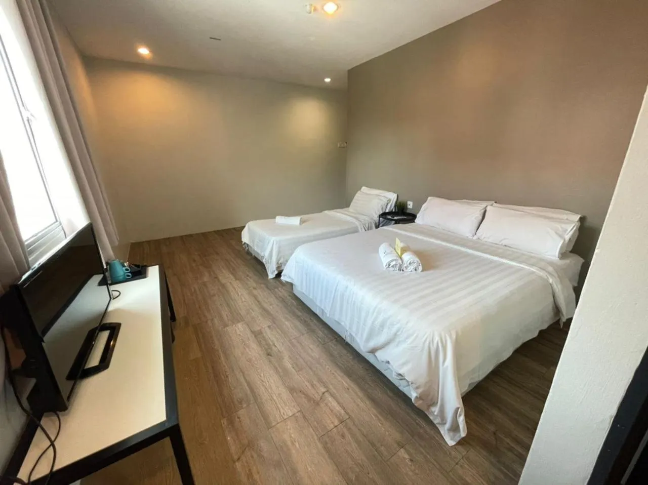 Deluxe Triple Room with Sea View in Chariton Hotel Butterworth