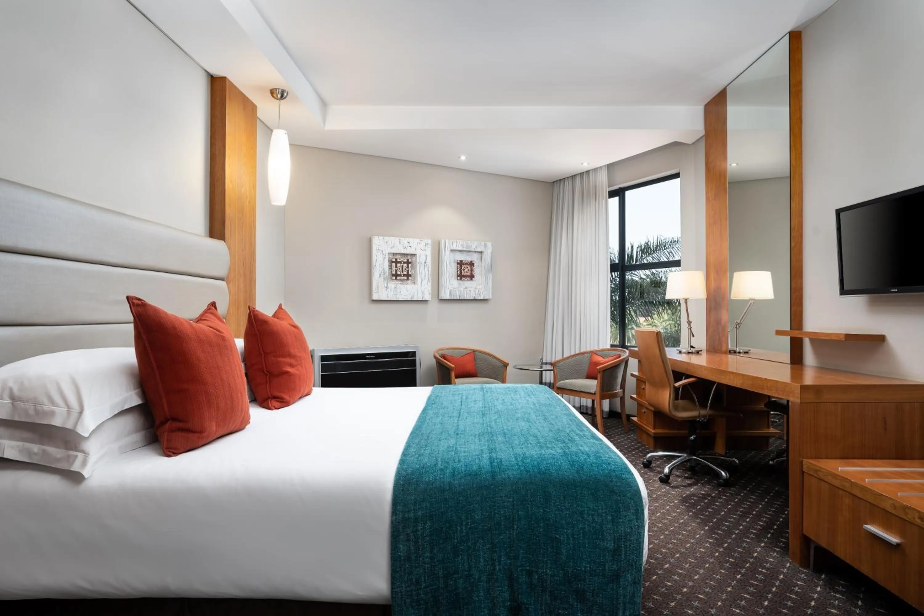 Suite with King Bed in Premier Hotel O.R. Tambo