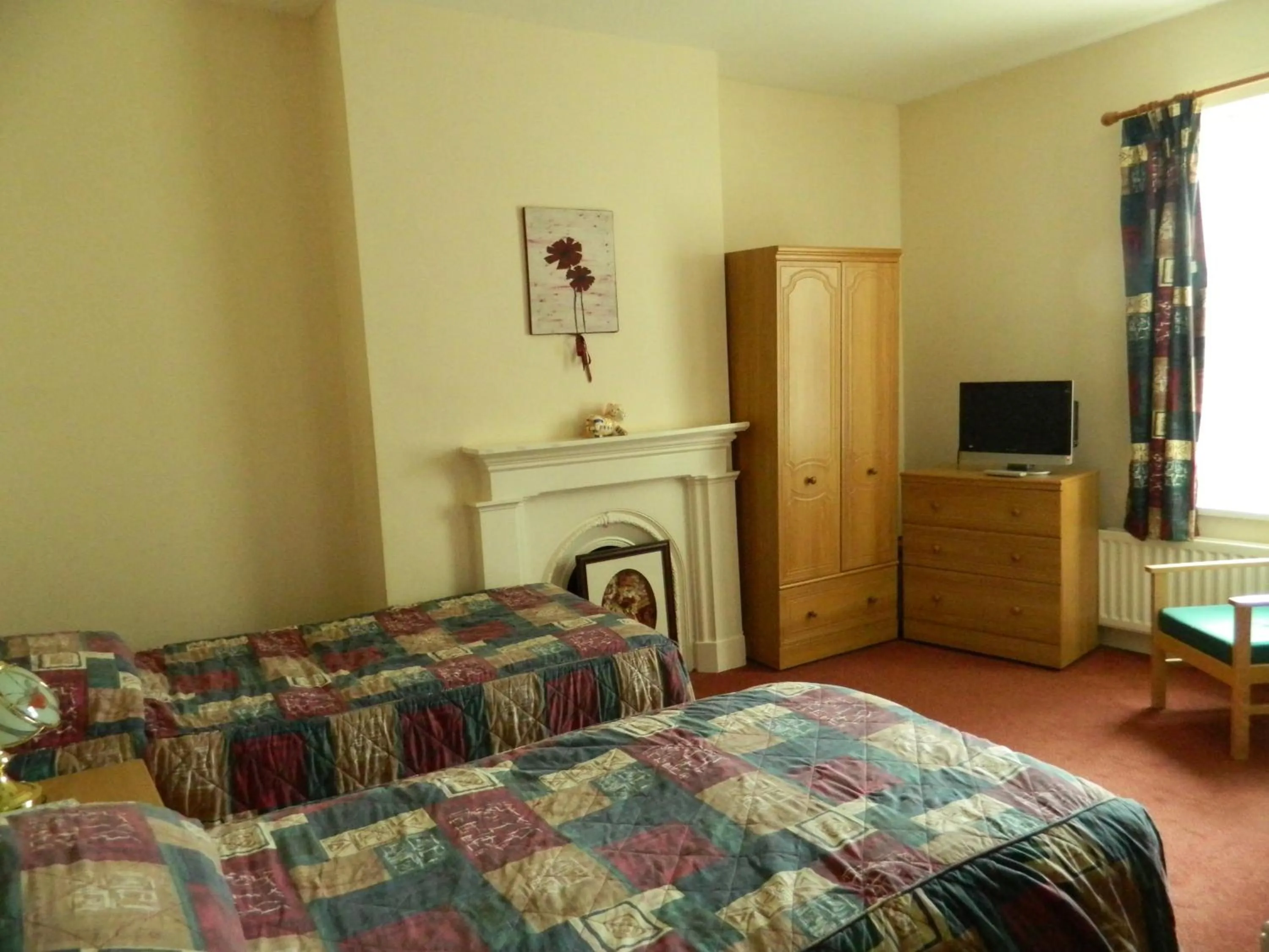 Double or Twin Room - single occupancy in The Royal Oak