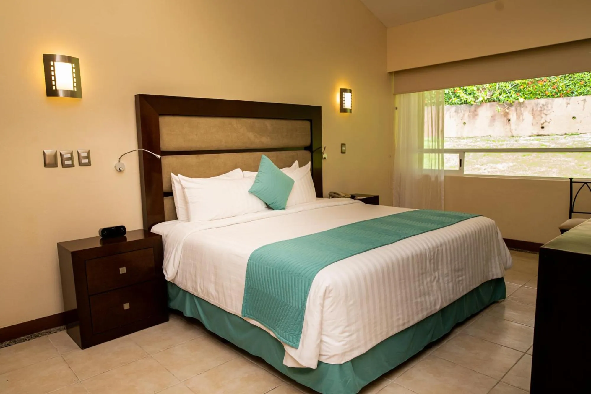 Superior King Room in Hotel Villa Mercedes Palenque