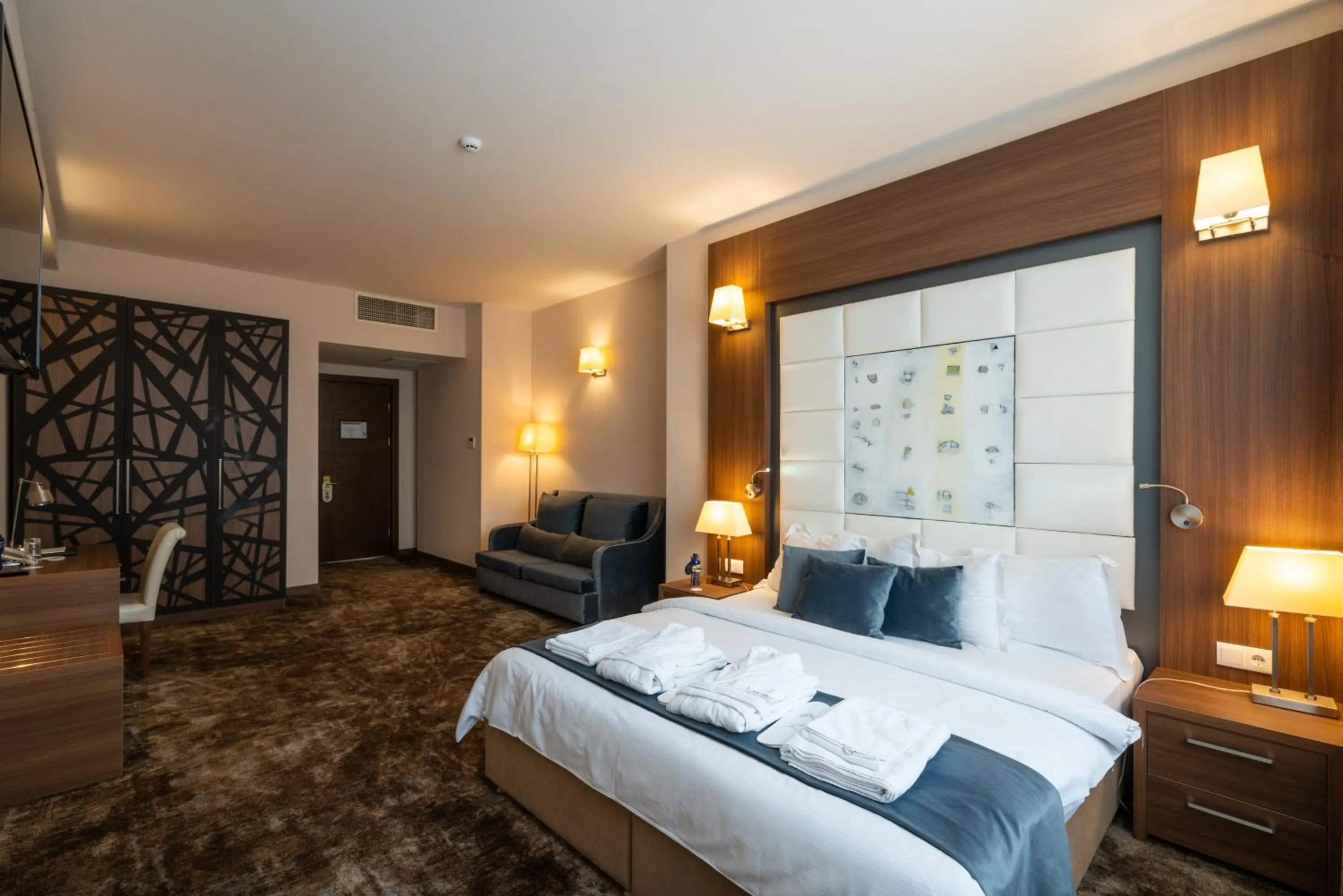 Studio with Sofa Bed - single occupancy in Costé Hotel