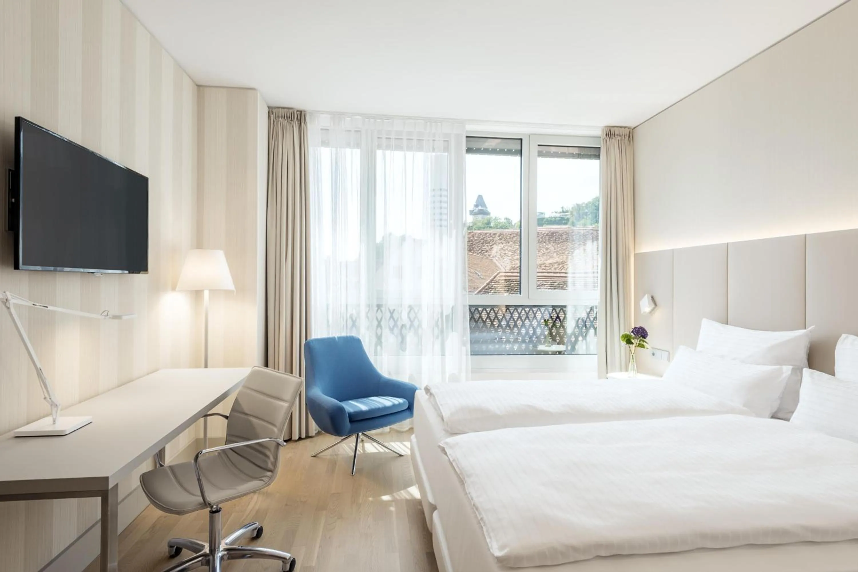 Standard Double or Twin Room with View with Extra Bed (2 Adults + 1 Child) in NH Graz City