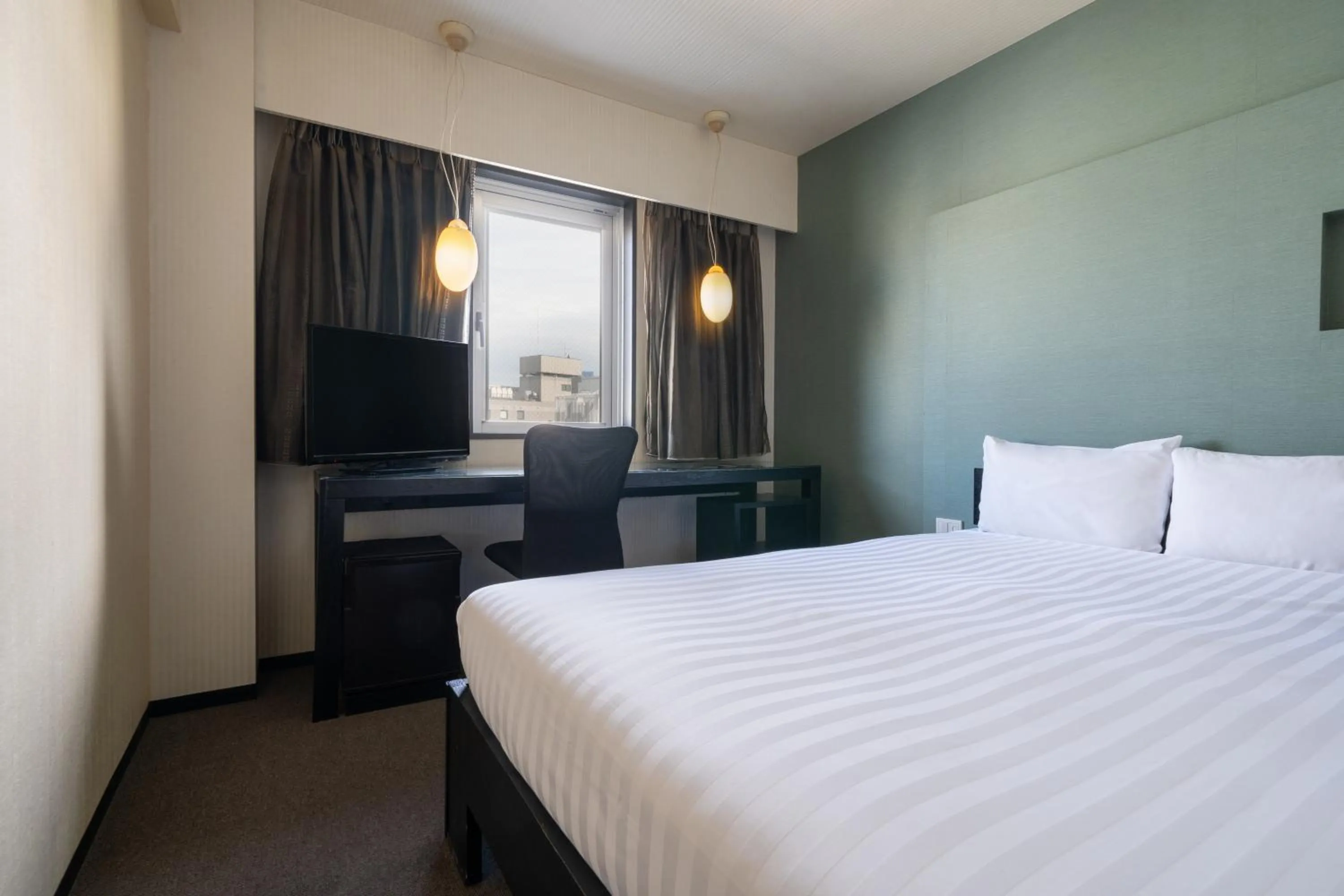 Standard Double Room - single occupancy - Smoking	 in Hotel Vista Atsugi