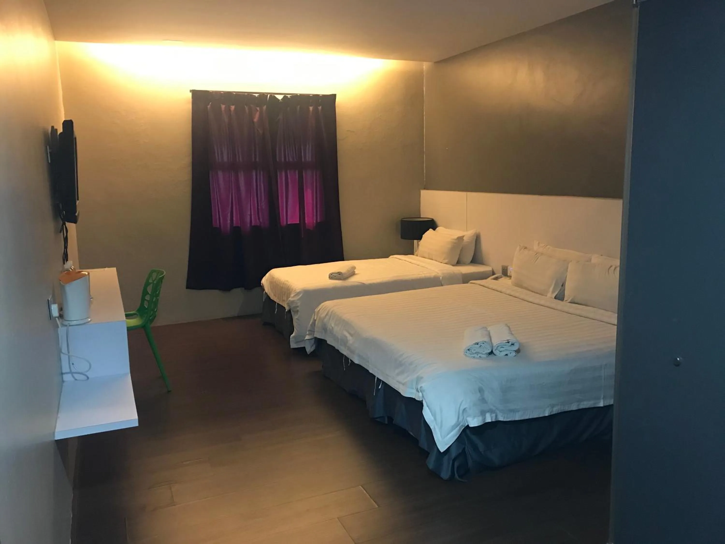 Deluxe Triple Room in Chariton Hotel Ipoh
