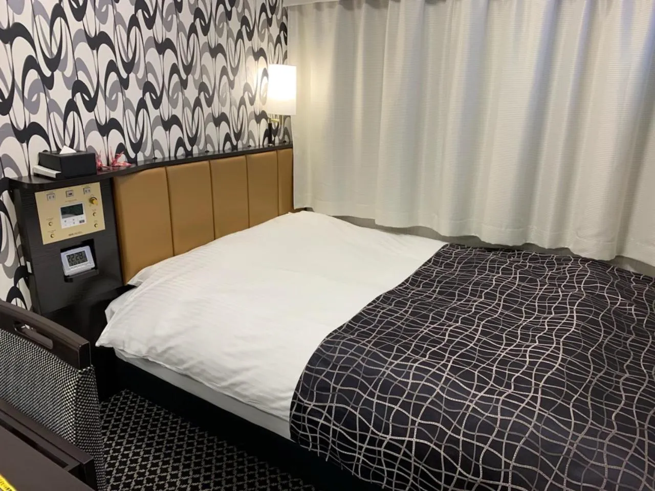 Double Room - Smoking in APA Hotel TKP Keikyu Kawasaki Ekimae