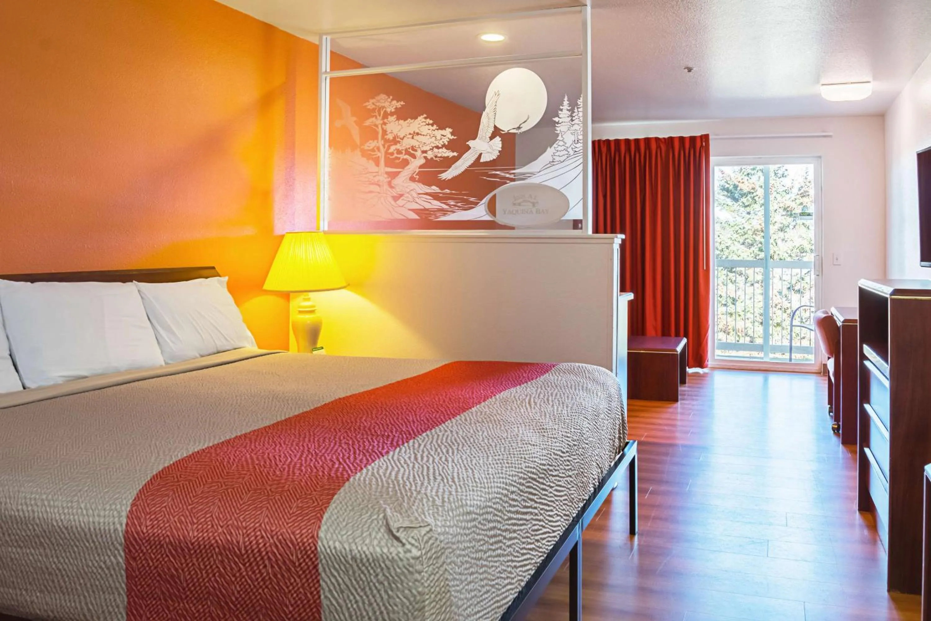 King Room - Disability Access - Non-Smoking in Motel 6-Newport, OR