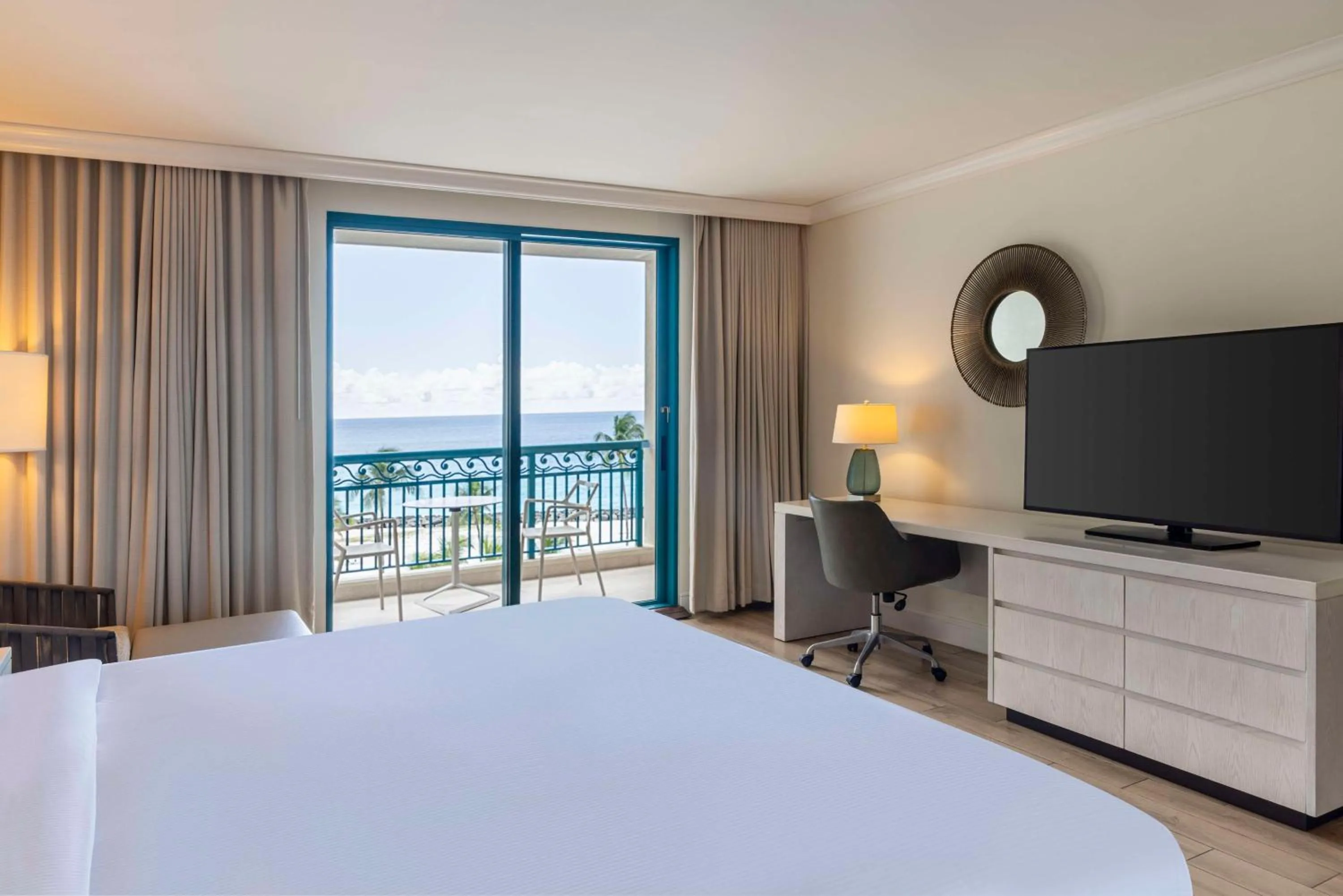 King Room with Oceanview- Accessible - single occupancy in Hilton Barbados Resort