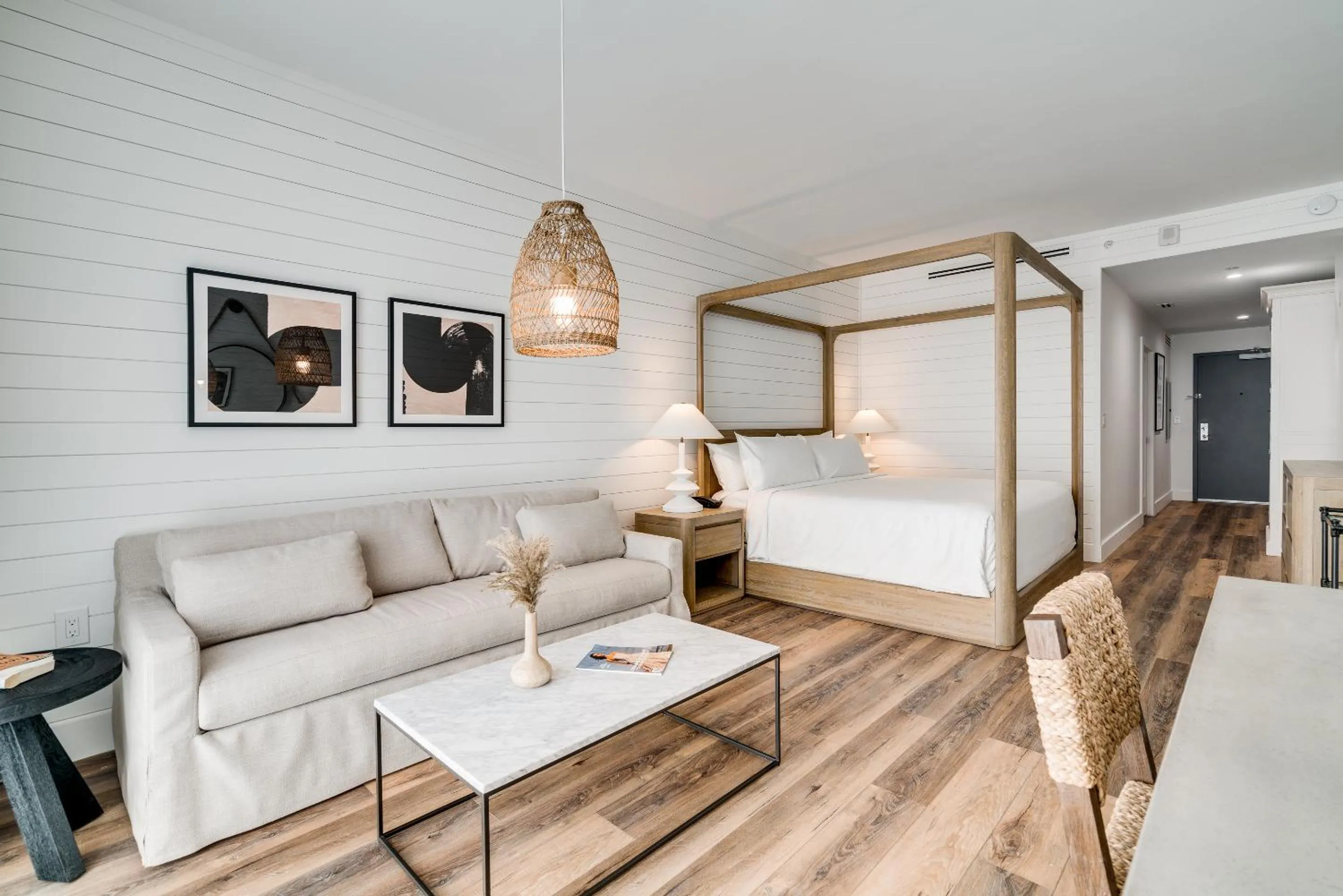 Penthouse Superior King Bedroom in Boulan South Beach