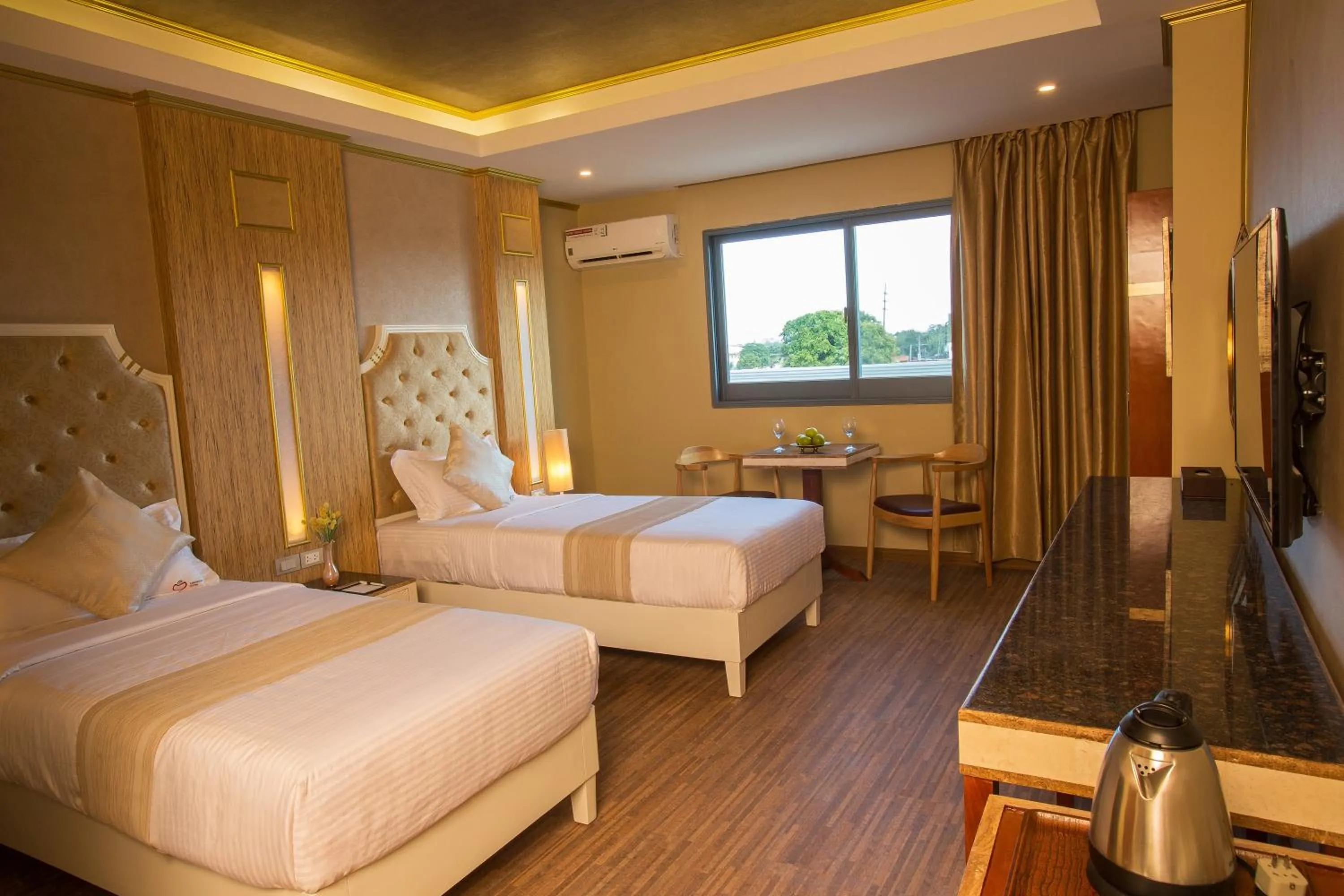 Deluxe Twin Room with One Way Airport Transfer in Appleton Boutique Hotel Mactan Cebu