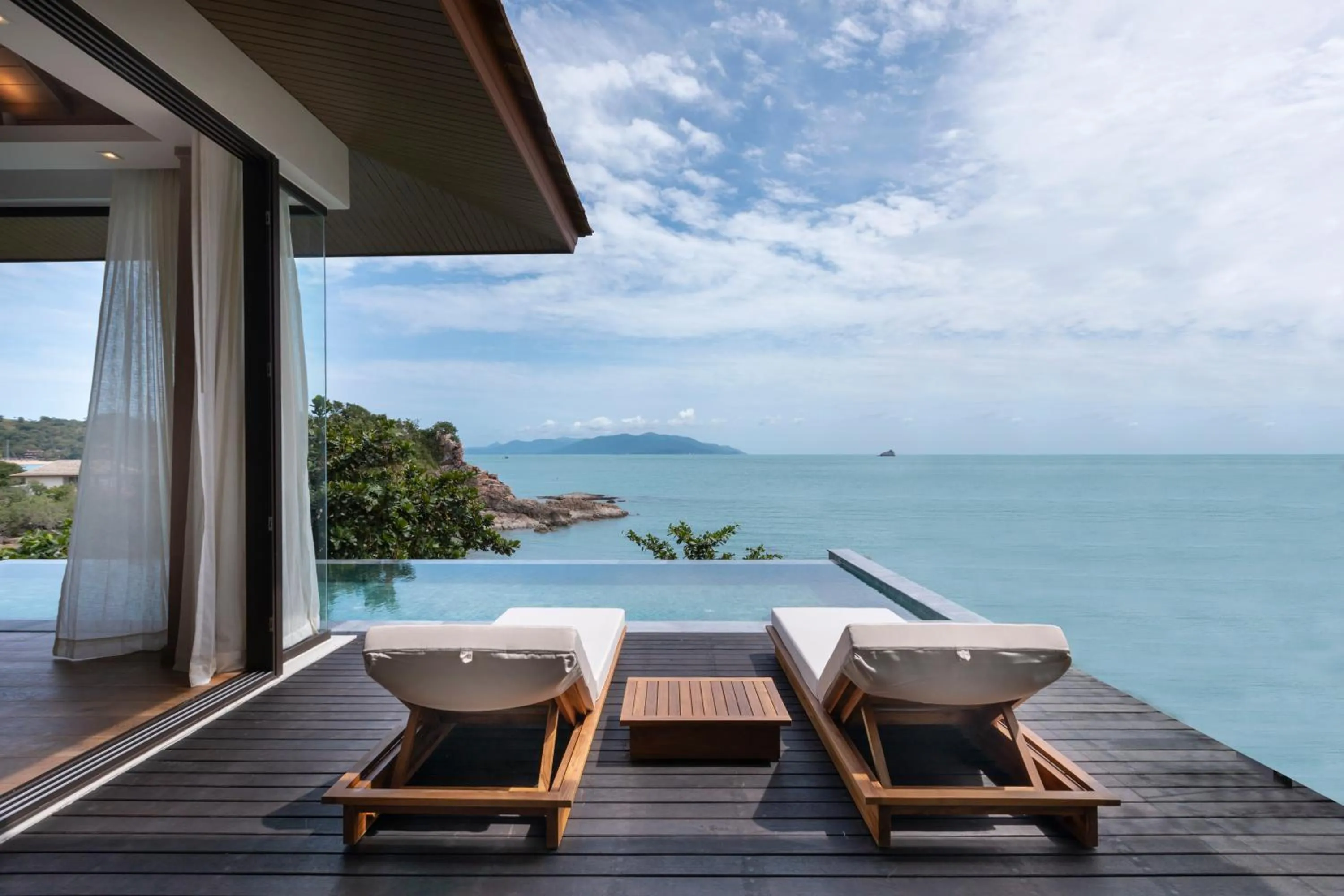 Ocean View Pool Villa in Cape Fahn Hotel - Private Islands Samui