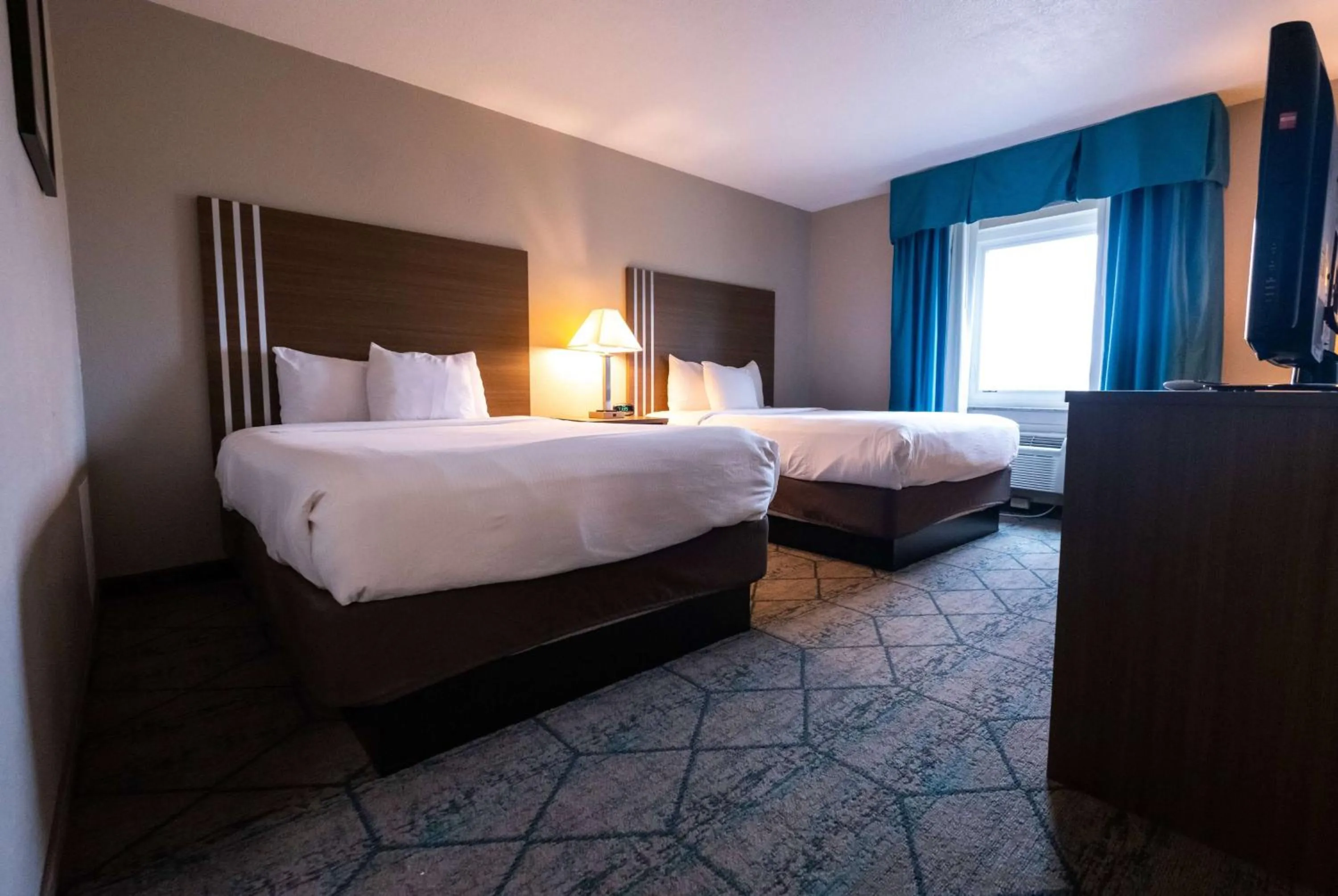 Double Room with Two Double Beds - Non-Smoking in Baymont by Wyndham Effingham