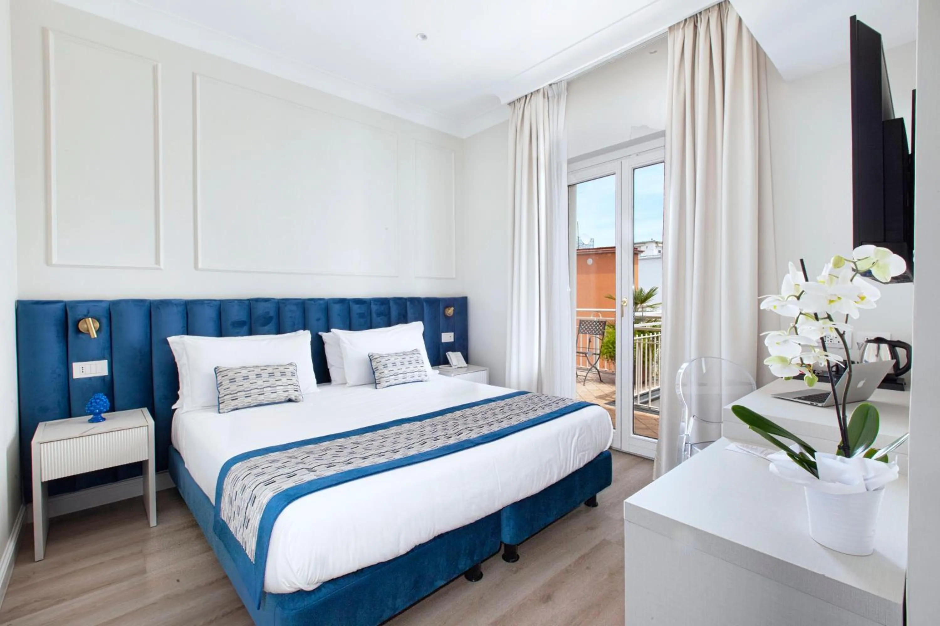 Superior Double or Twin Room in Hotel Michelangelo