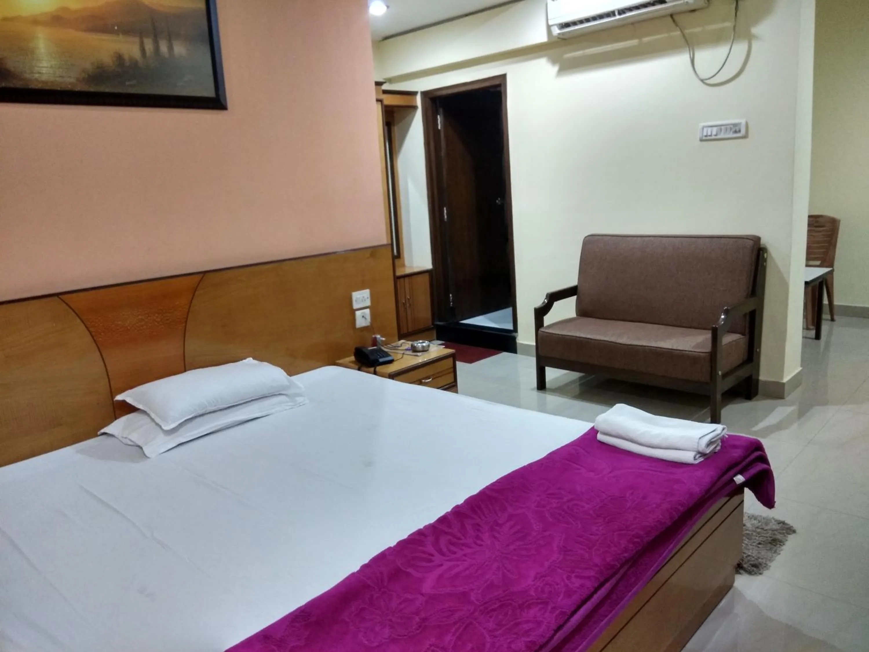 Superior Double Room in Hotel Raj Palace