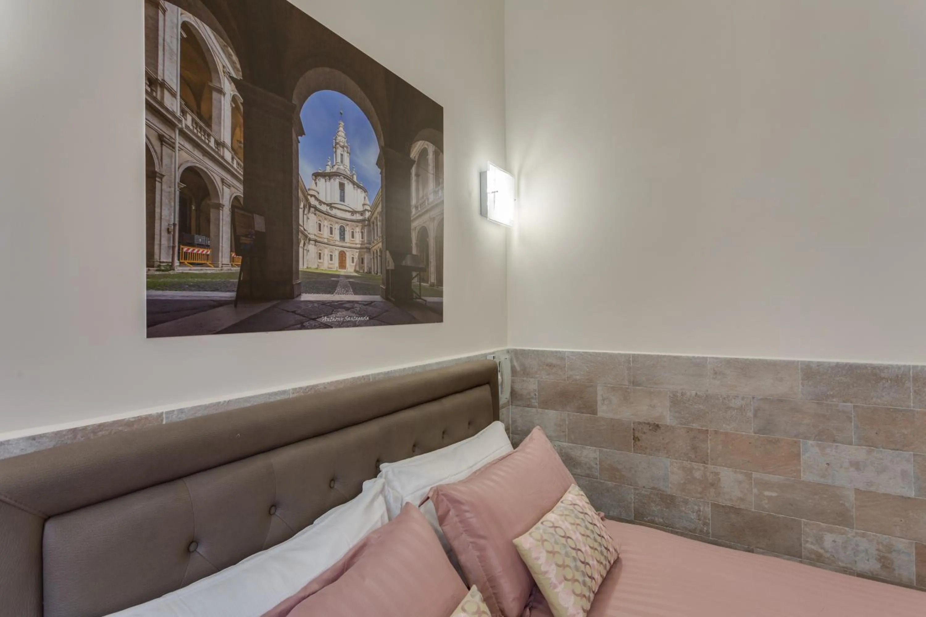 Deluxe Room in Navona Charme Suite