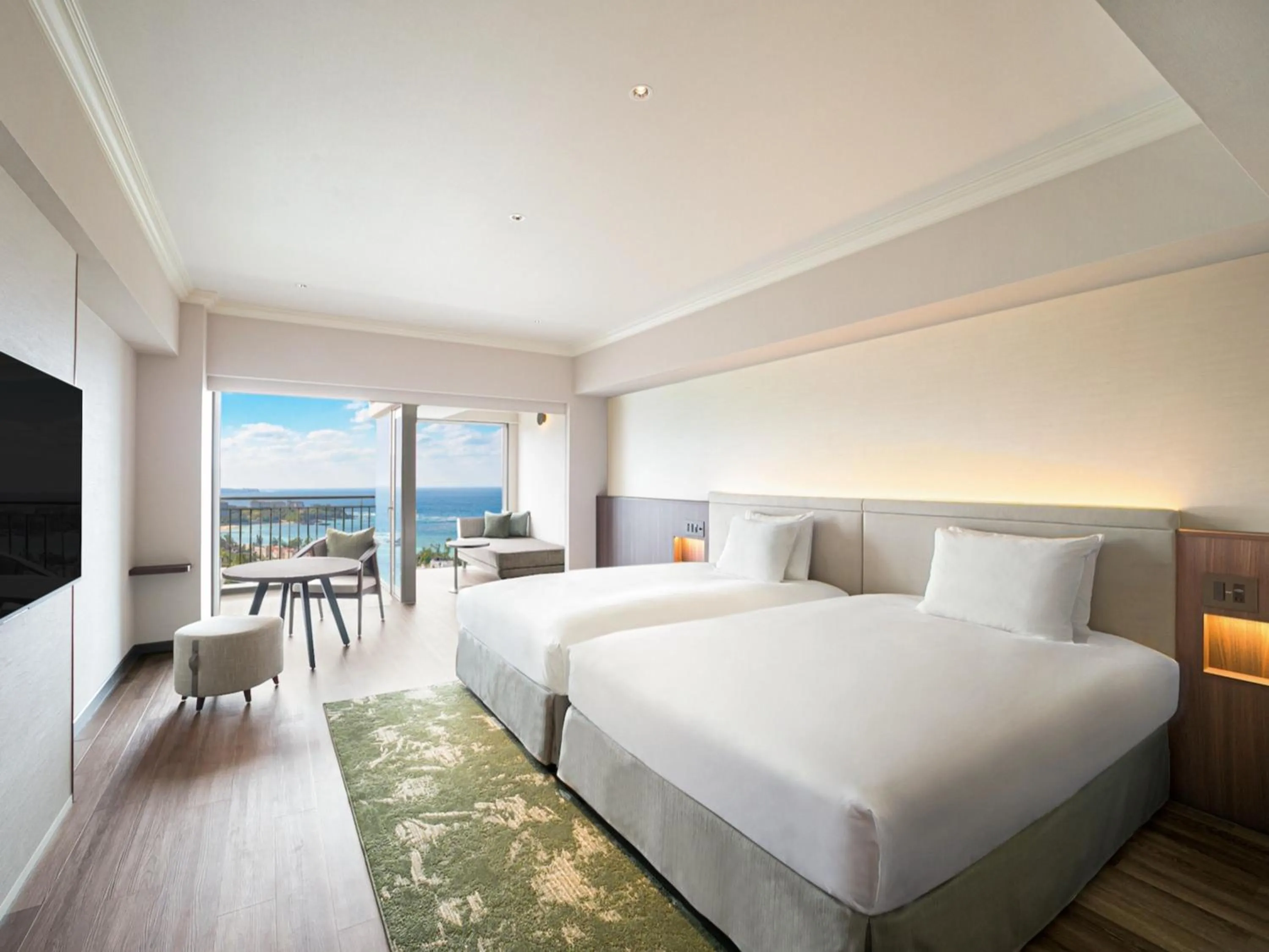 High Floor Superior Twin - single occupancy in Oriental Hotel Okinawa Resort & Spa