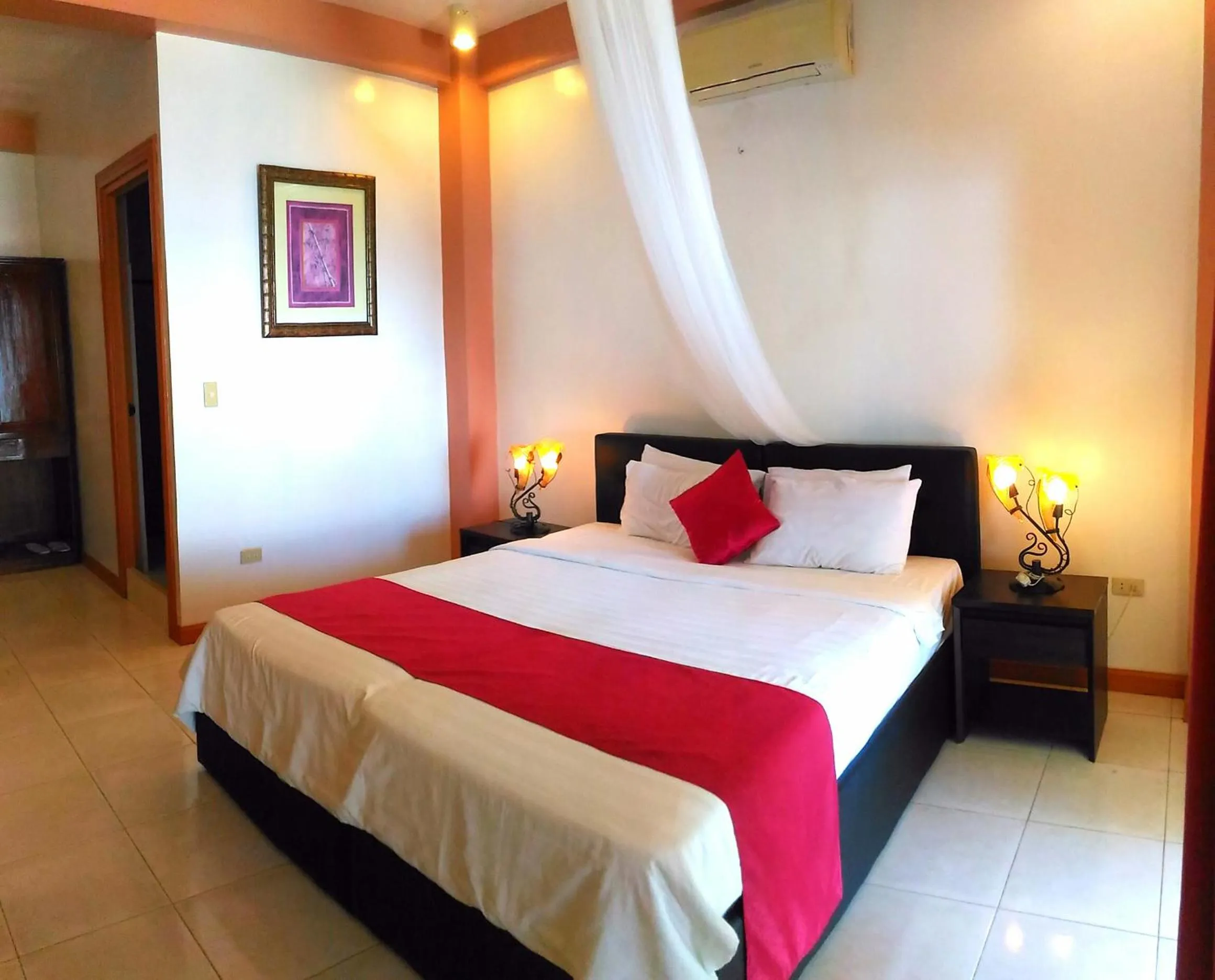 Deluxe Double Room - Beach Front in Anda White Beach Resort