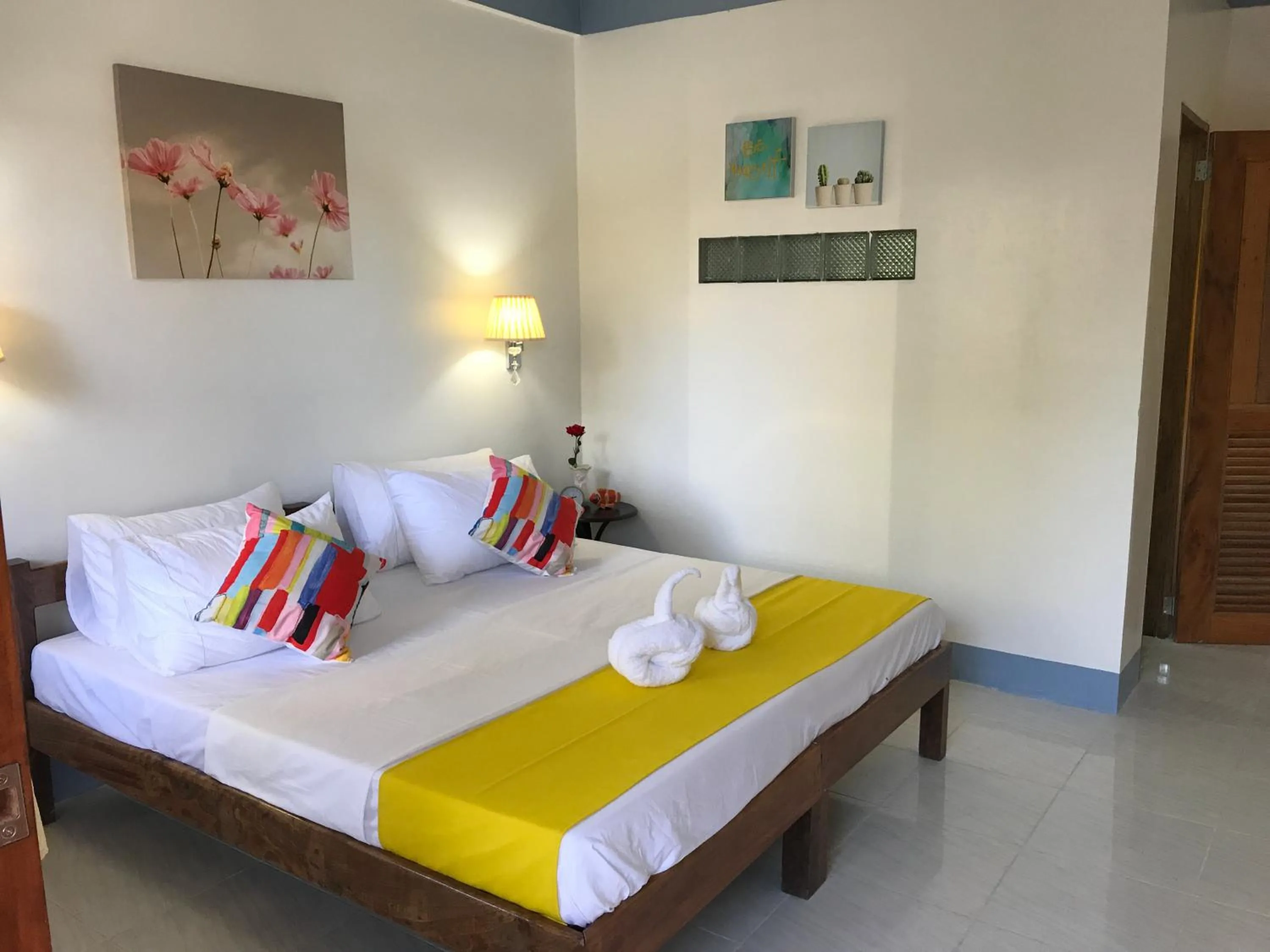Deluxe Double or Twin Room in Neptune Diving Resort Moalboal