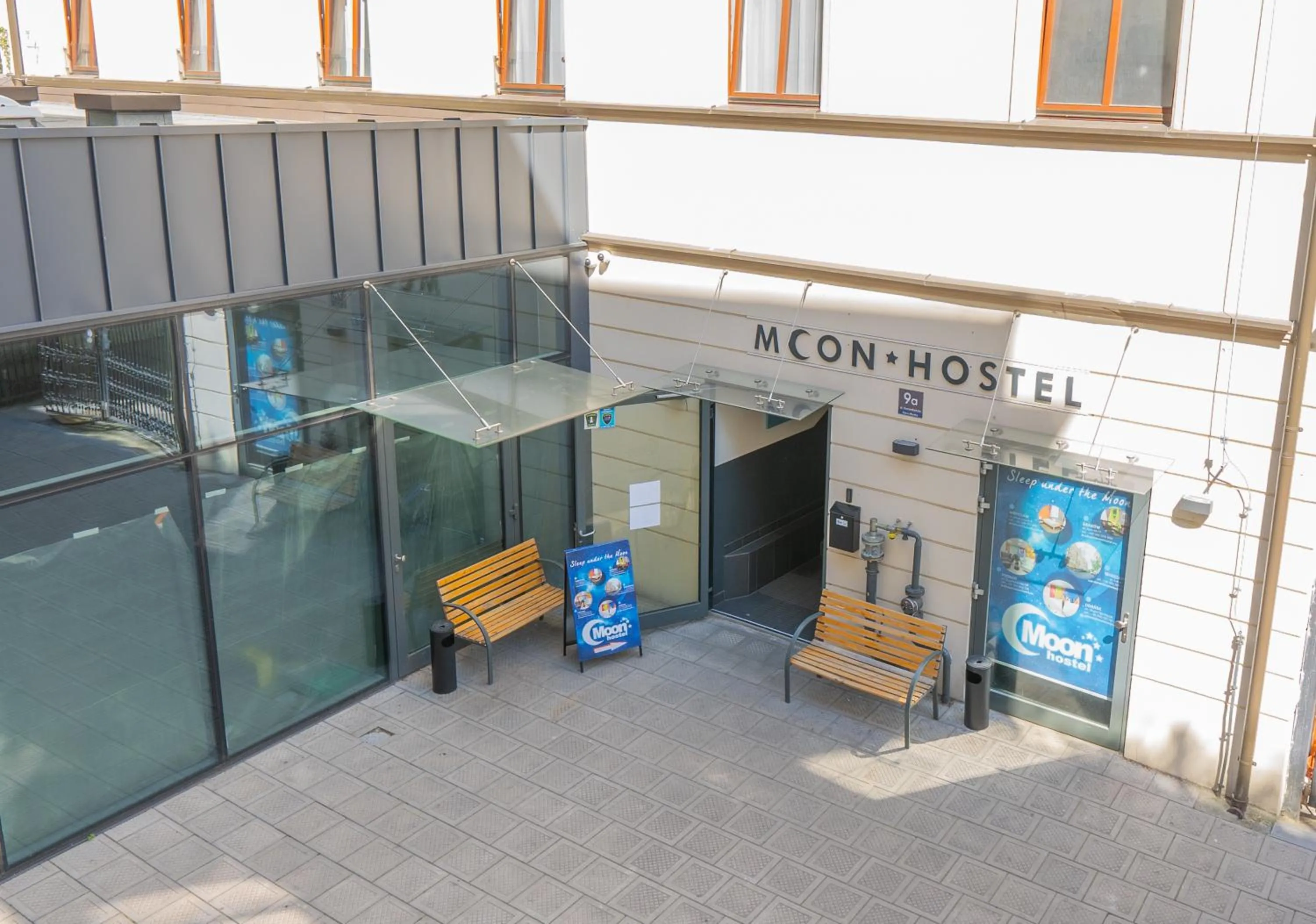 Single Room with Shared Bathroom in Moon Hostel Poznań