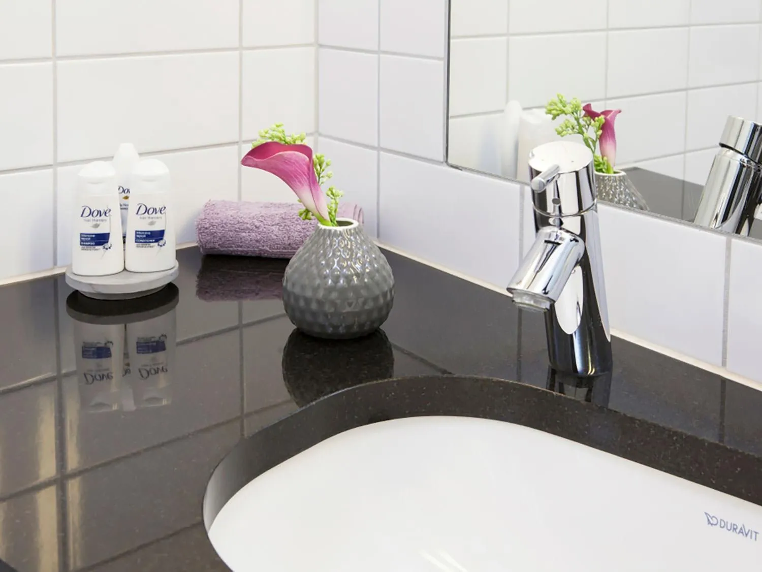 King Room - Accessible/Non Smoking in Park Inn by Radisson Brampton, ON