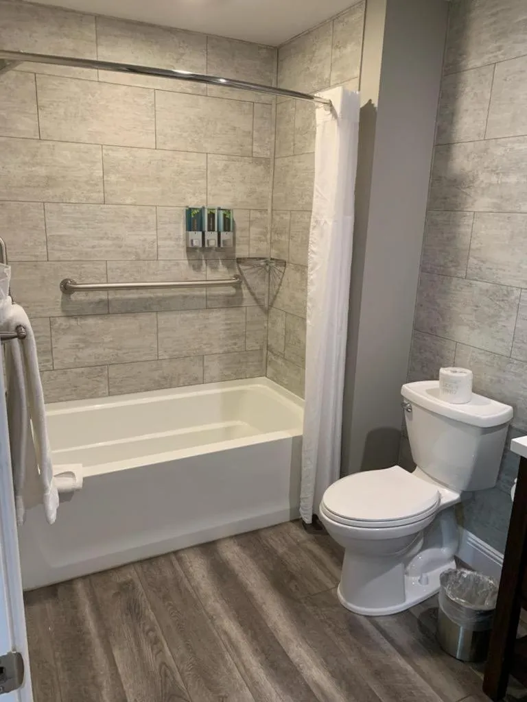 Single Room - single occupancy - Disability Access in Big Bear Frontier