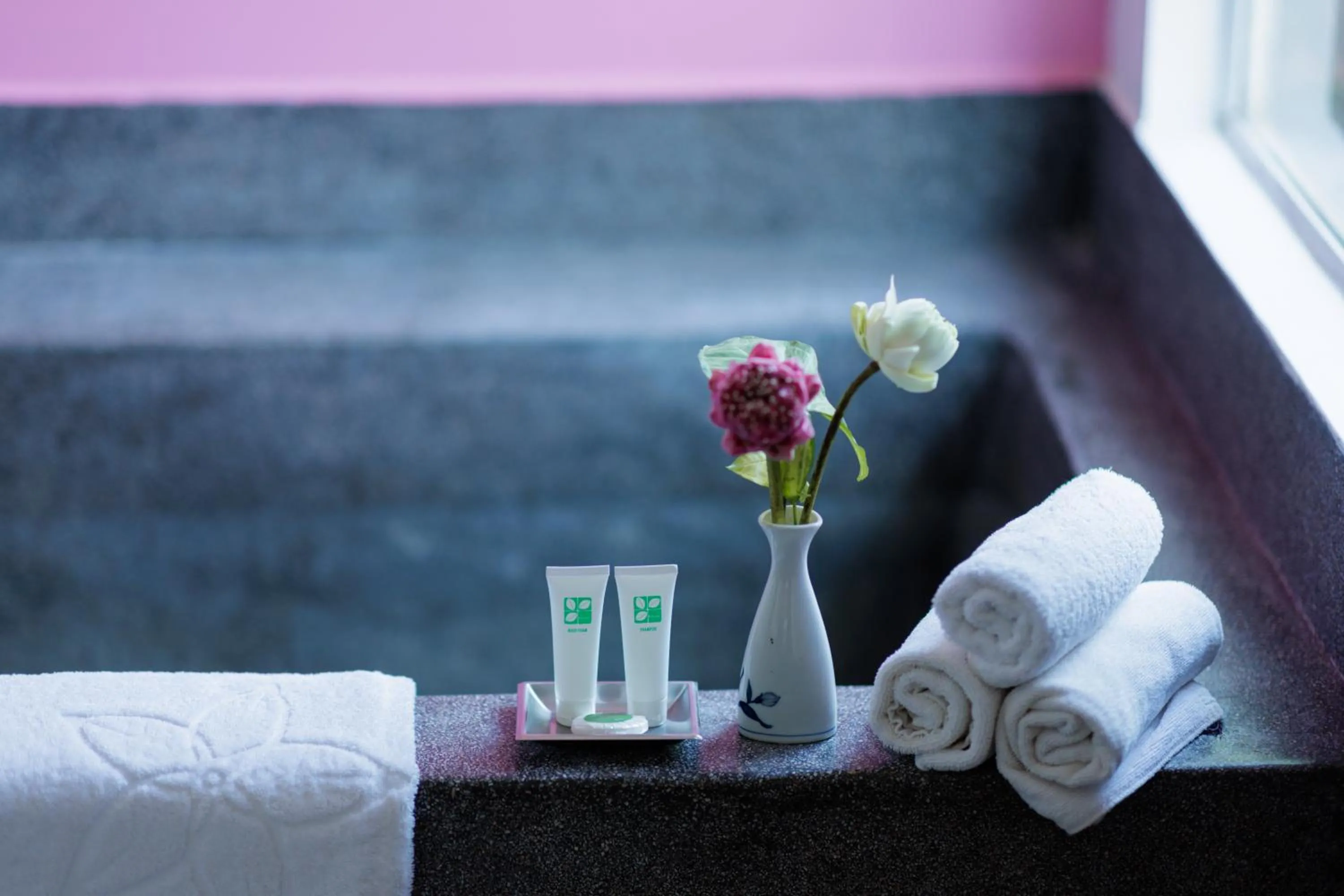 Family Room (6 Adults) in The Oasis Harbor