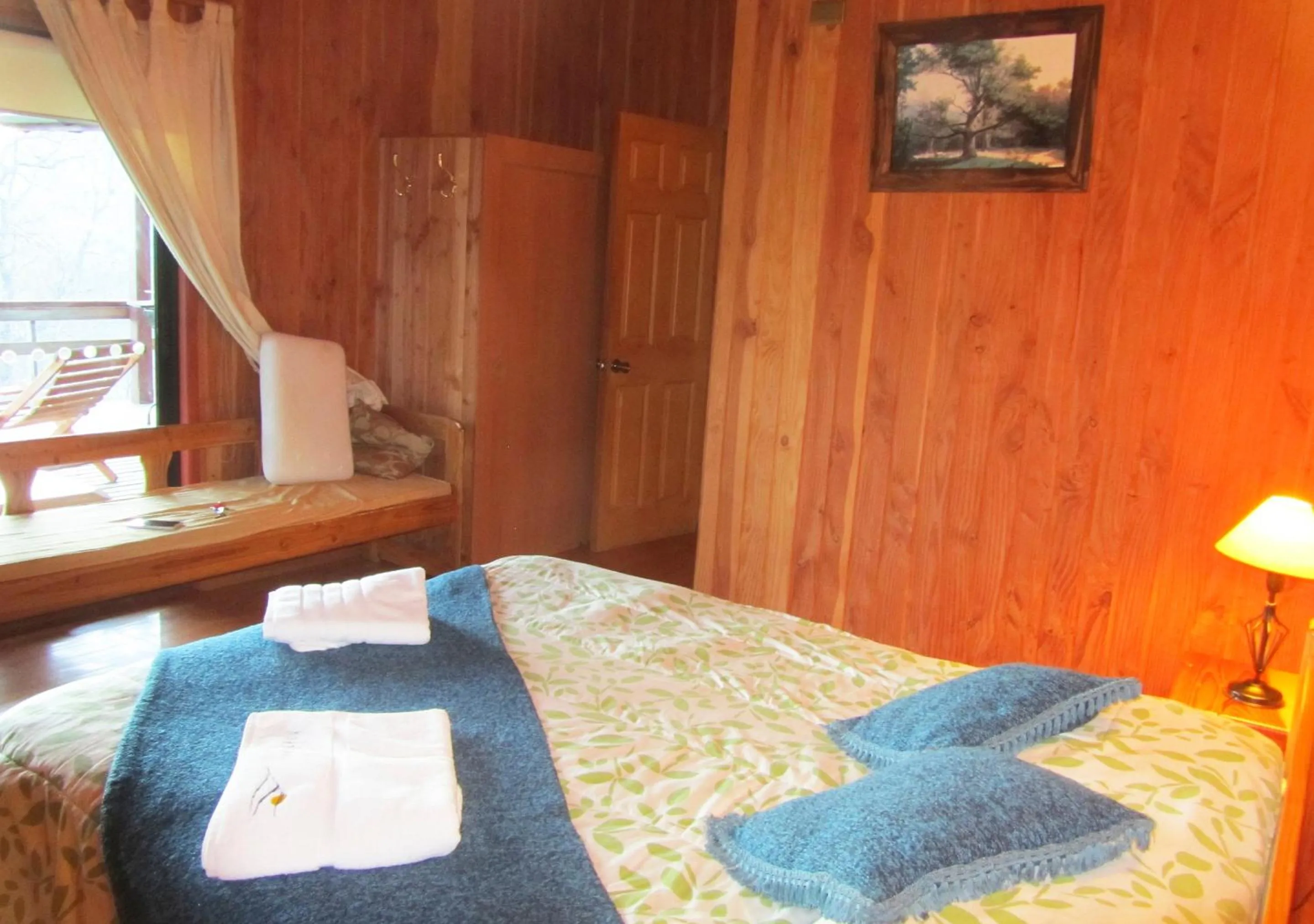 Three-Bedroom Bungalow in Mirador Los Volcanes Lodge & Boutique