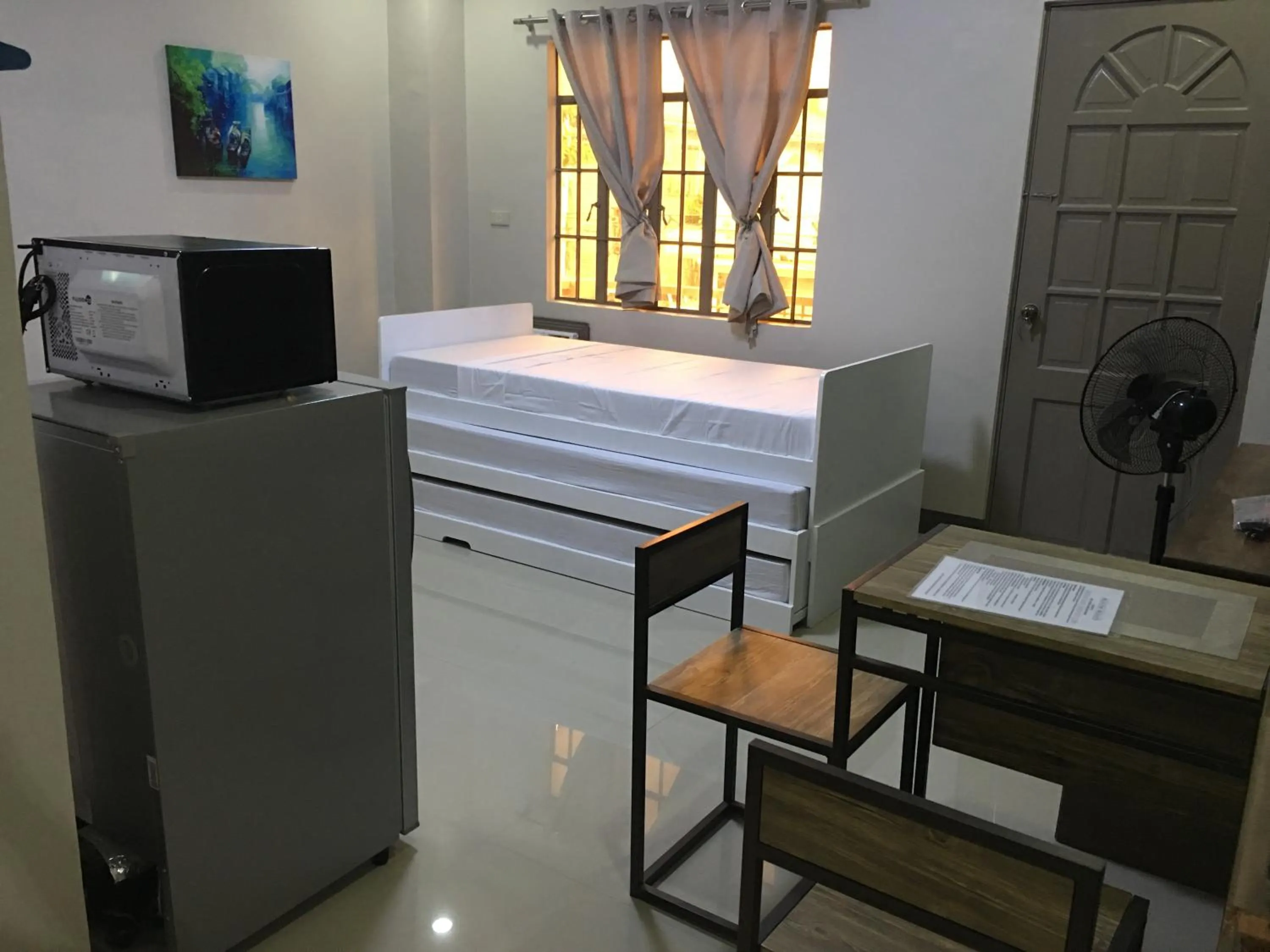 Apartment with Balcony in Beinte Singko de Marso Apartments