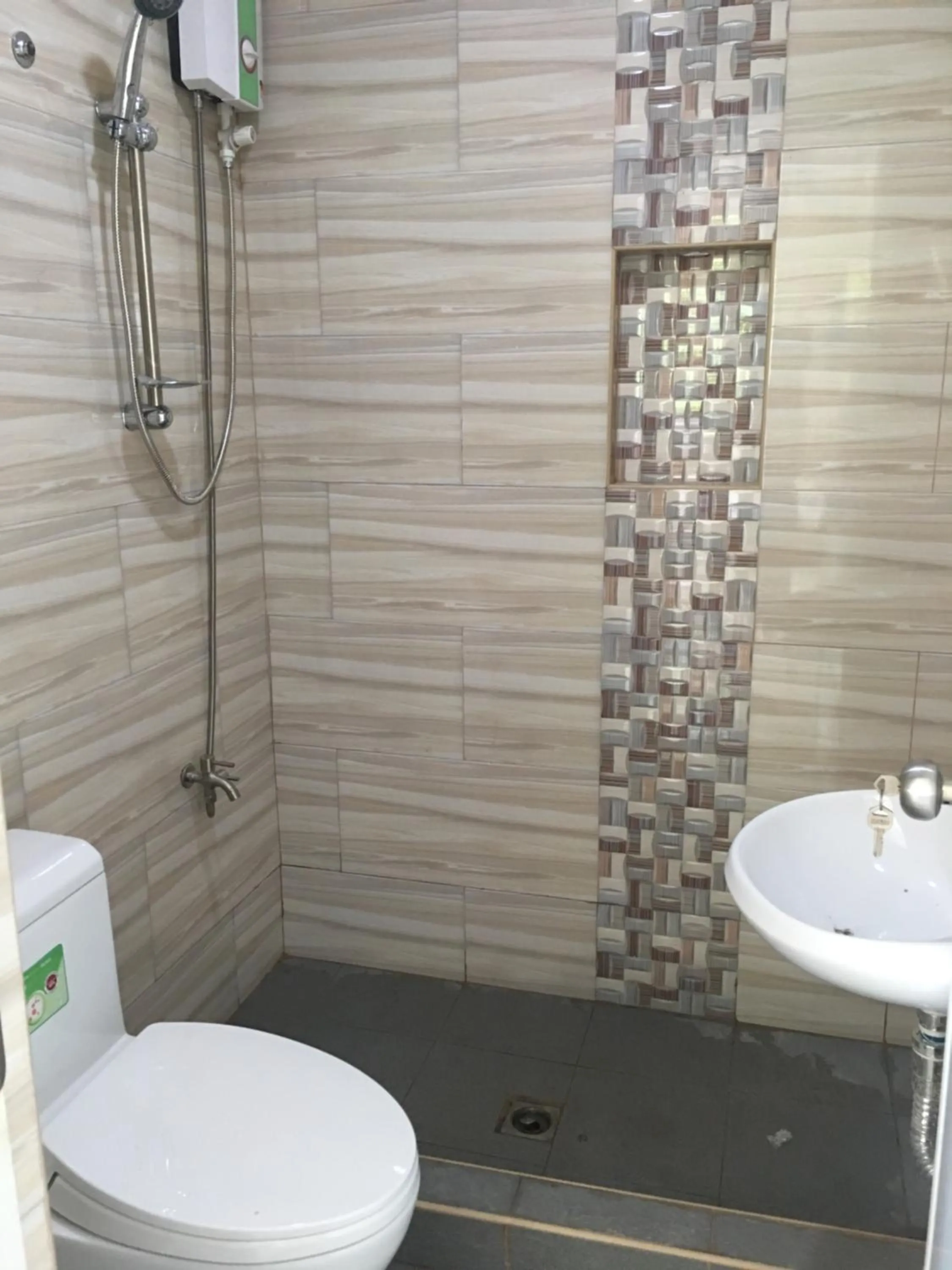 Apartment with Balcony in Beinte Singko de Marso Apartments