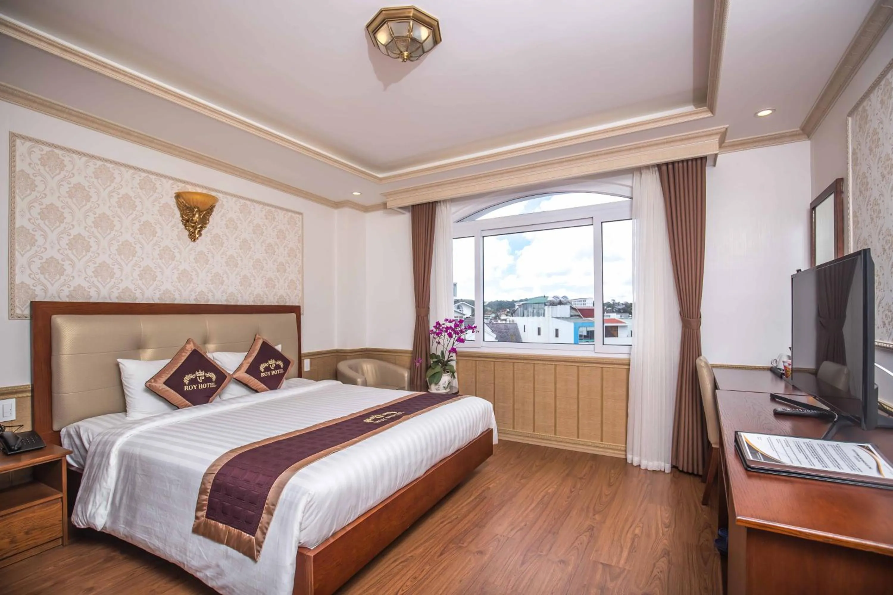 Superior Double Room in Roy Dala Hotel