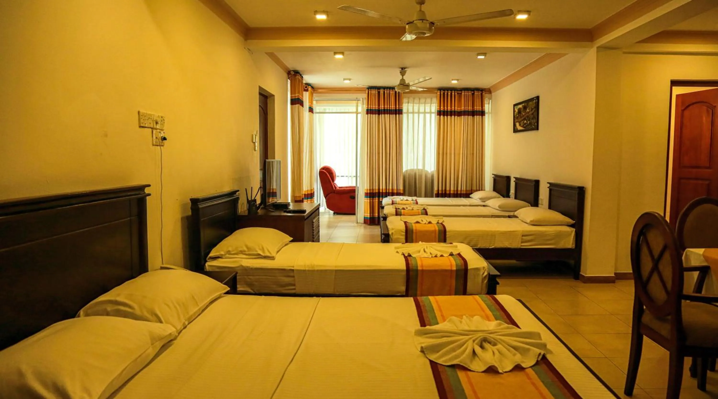 Family Studio in Oak Ray Serene Garden Hotel