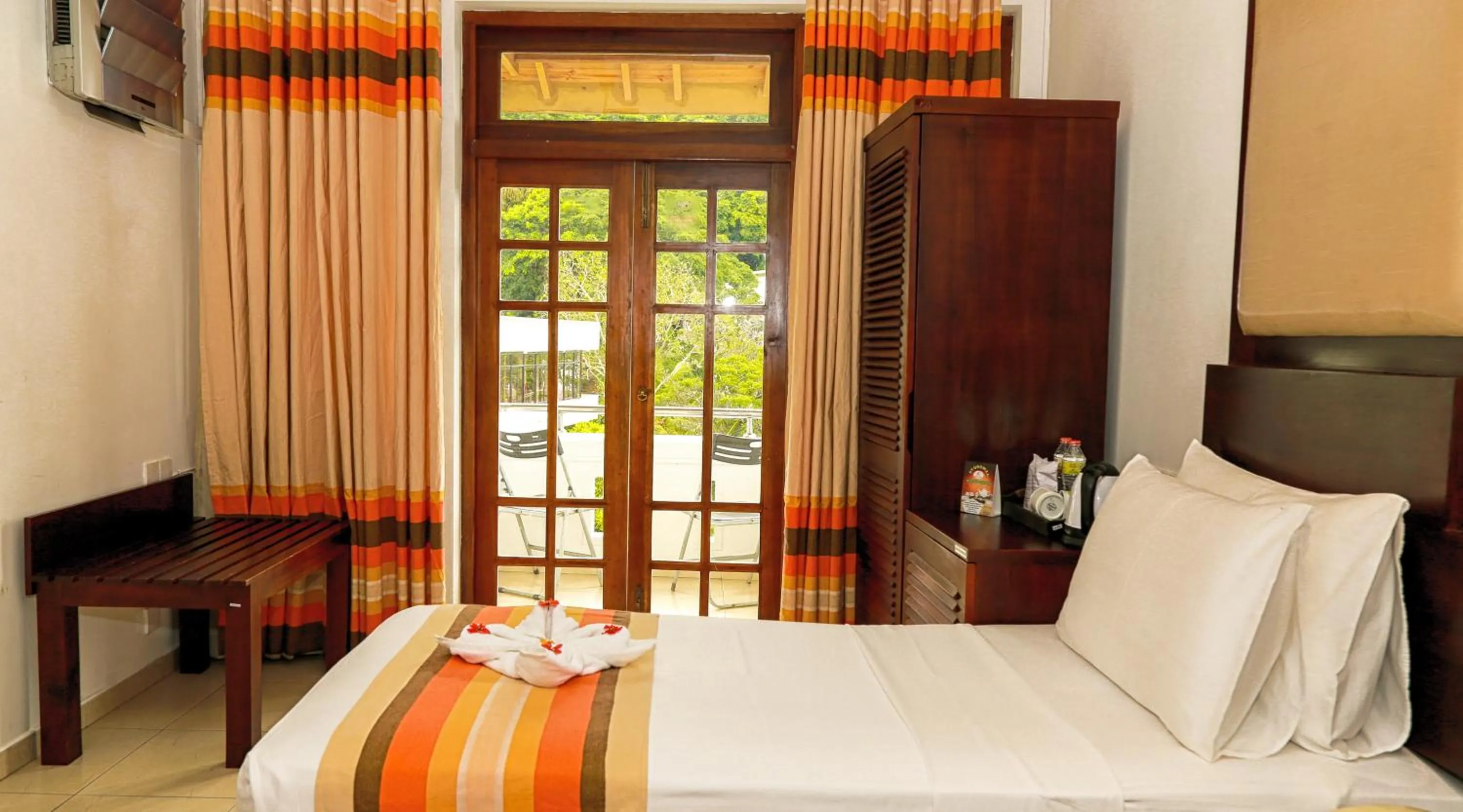 Deluxe Room with Balcony - single occupancy in Oak Ray Serene Garden Hotel