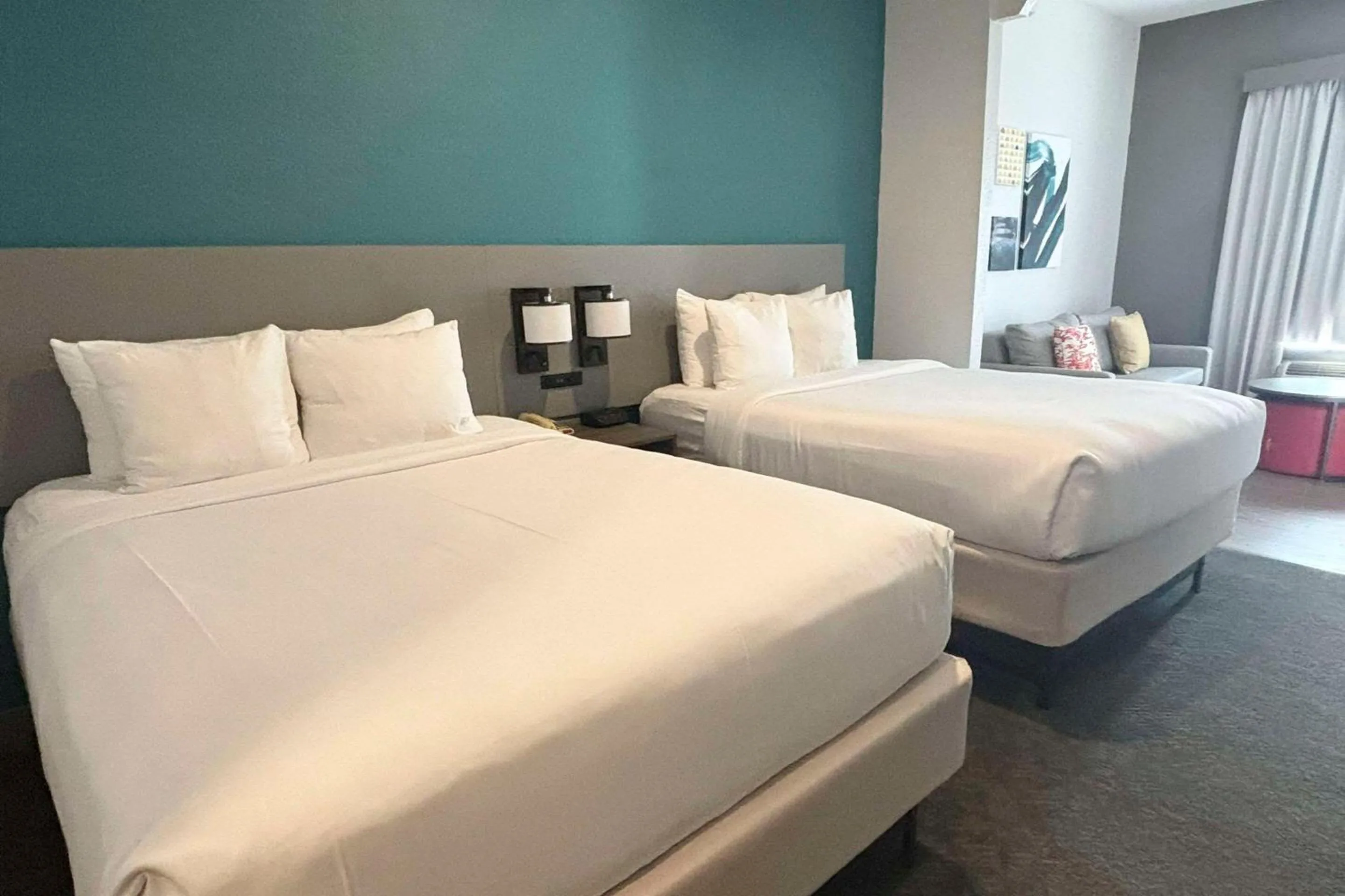 Queen Suite with Partial Divider - Non-Smoking in Comfort Inn & Suites Burnet