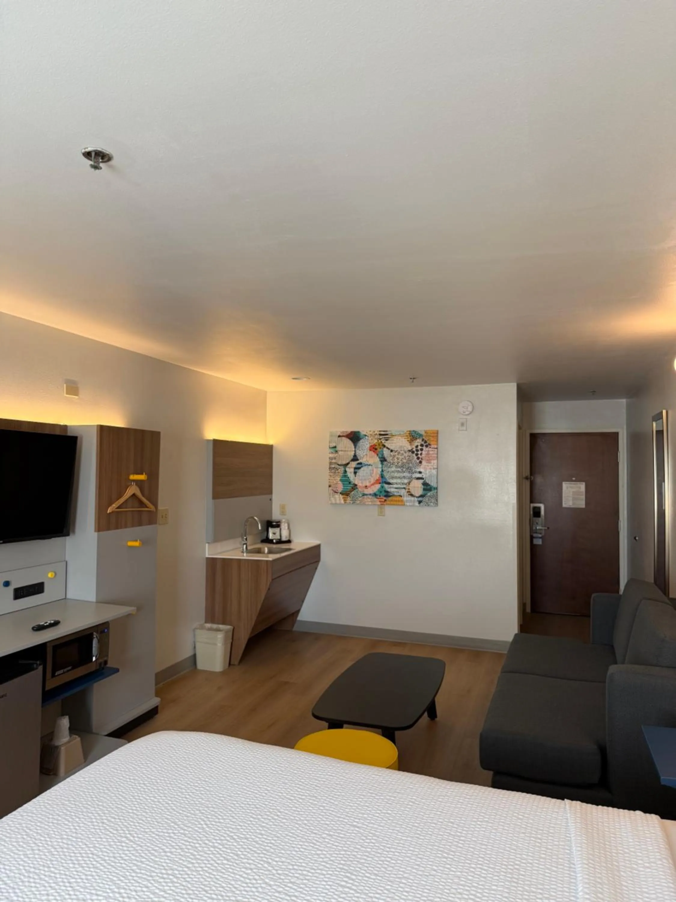 Queen Studio Suite - Non-Smoking in Microtel Inn and Suites Baton Rouge Airport