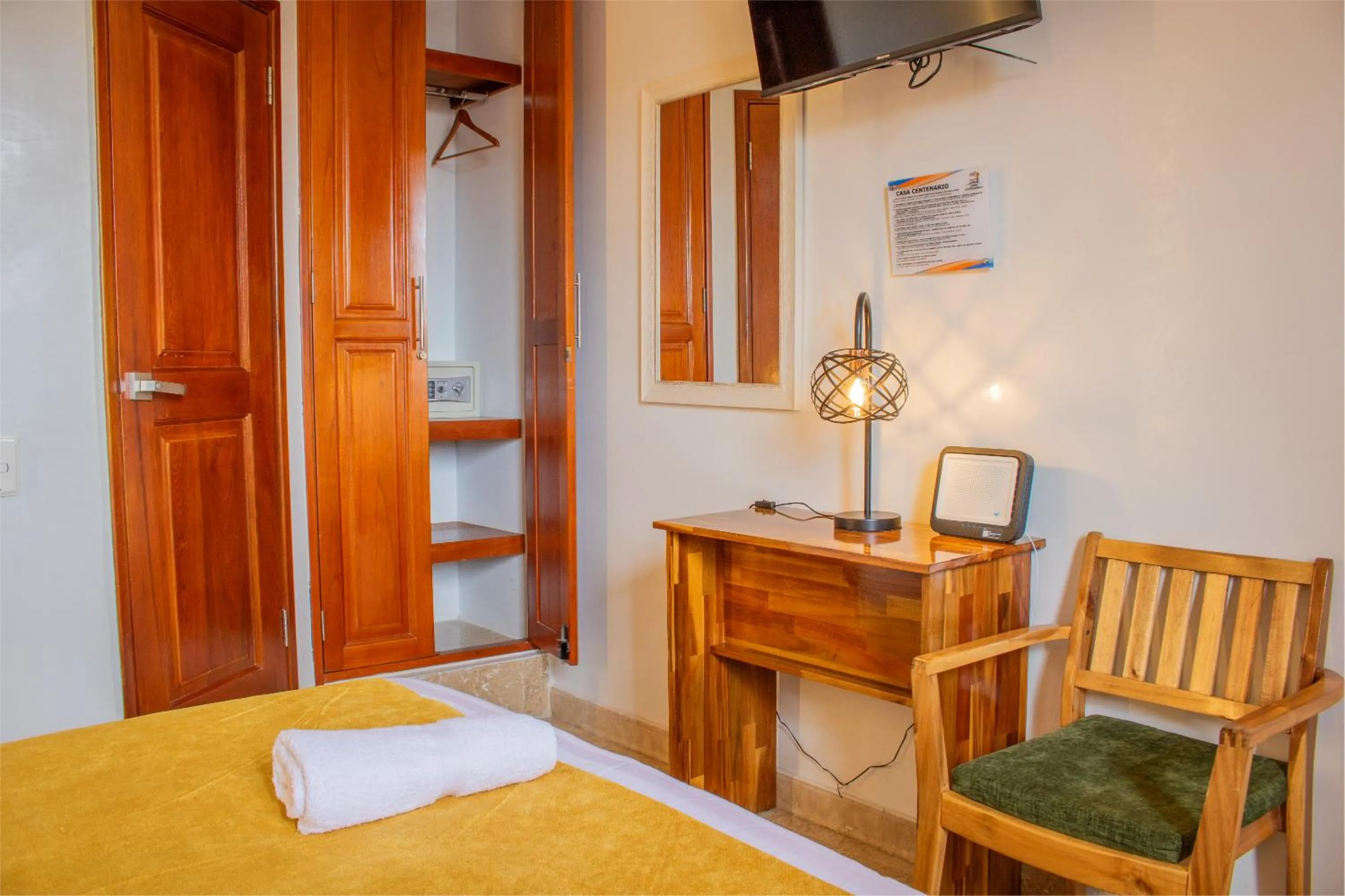 Superior Double Room in Hotel Casa Centenario Getsemaní