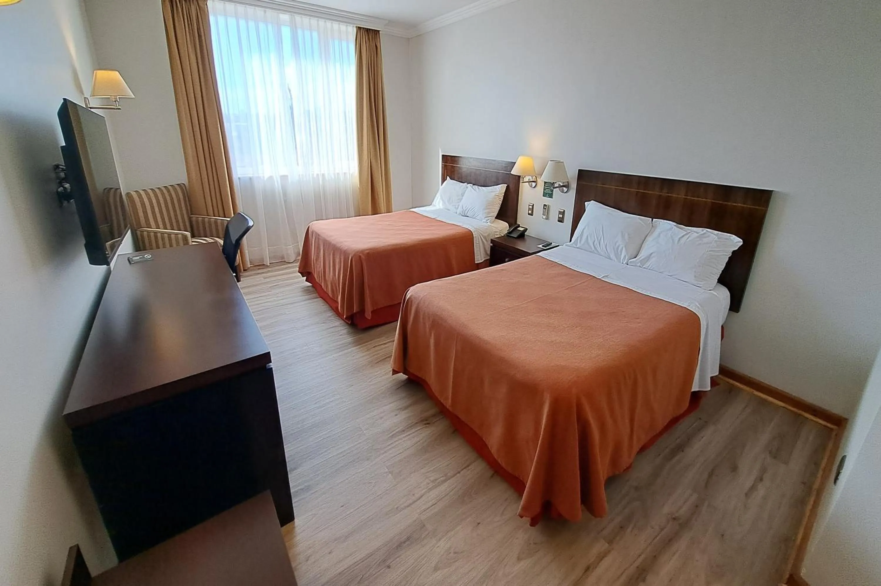 Queen Room with Two Queen Beds - single occupancy in Hotel Diego de Almagro Lomas Verdes