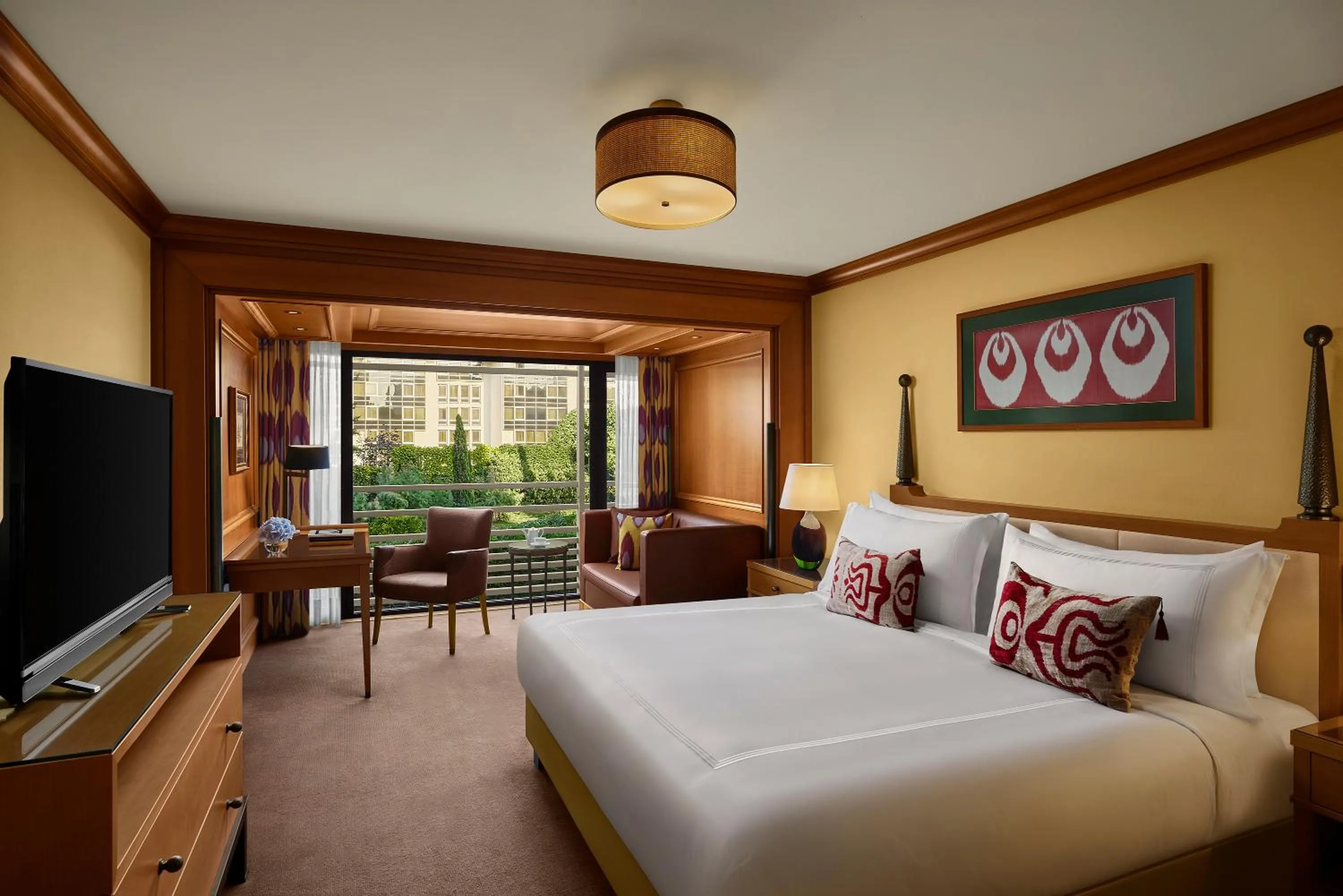 Superior Park View Room King Bed in Divan Istanbul