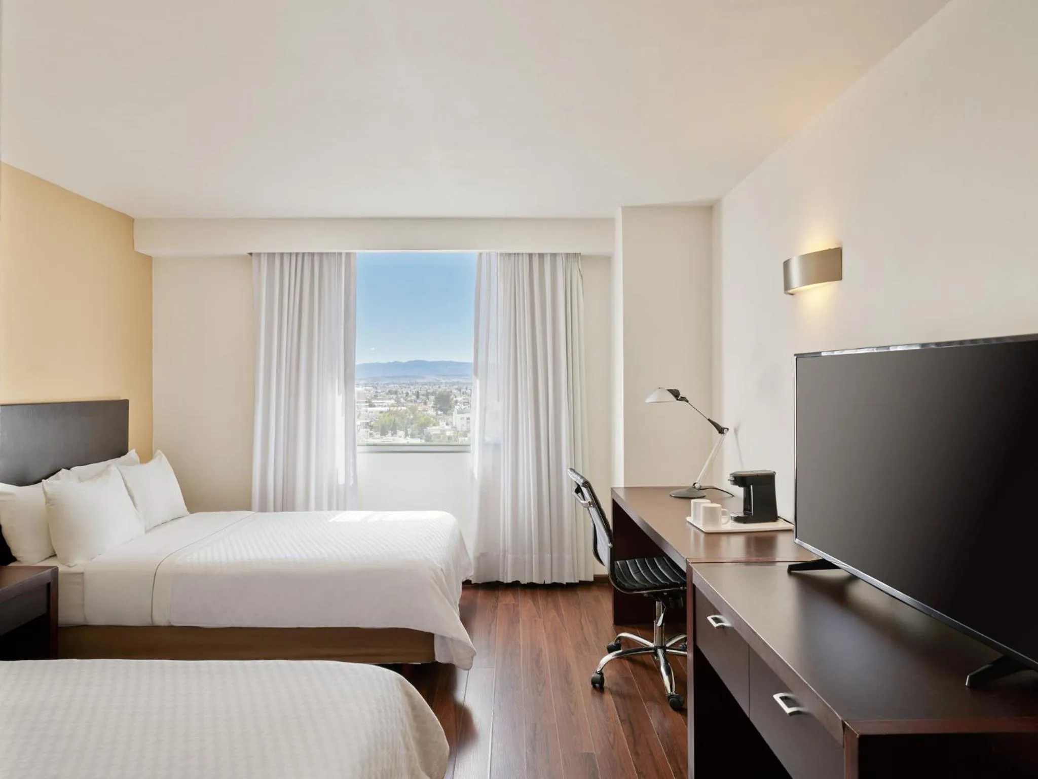 Superior Double Room - single occupancy in Fiesta Inn Express Durango